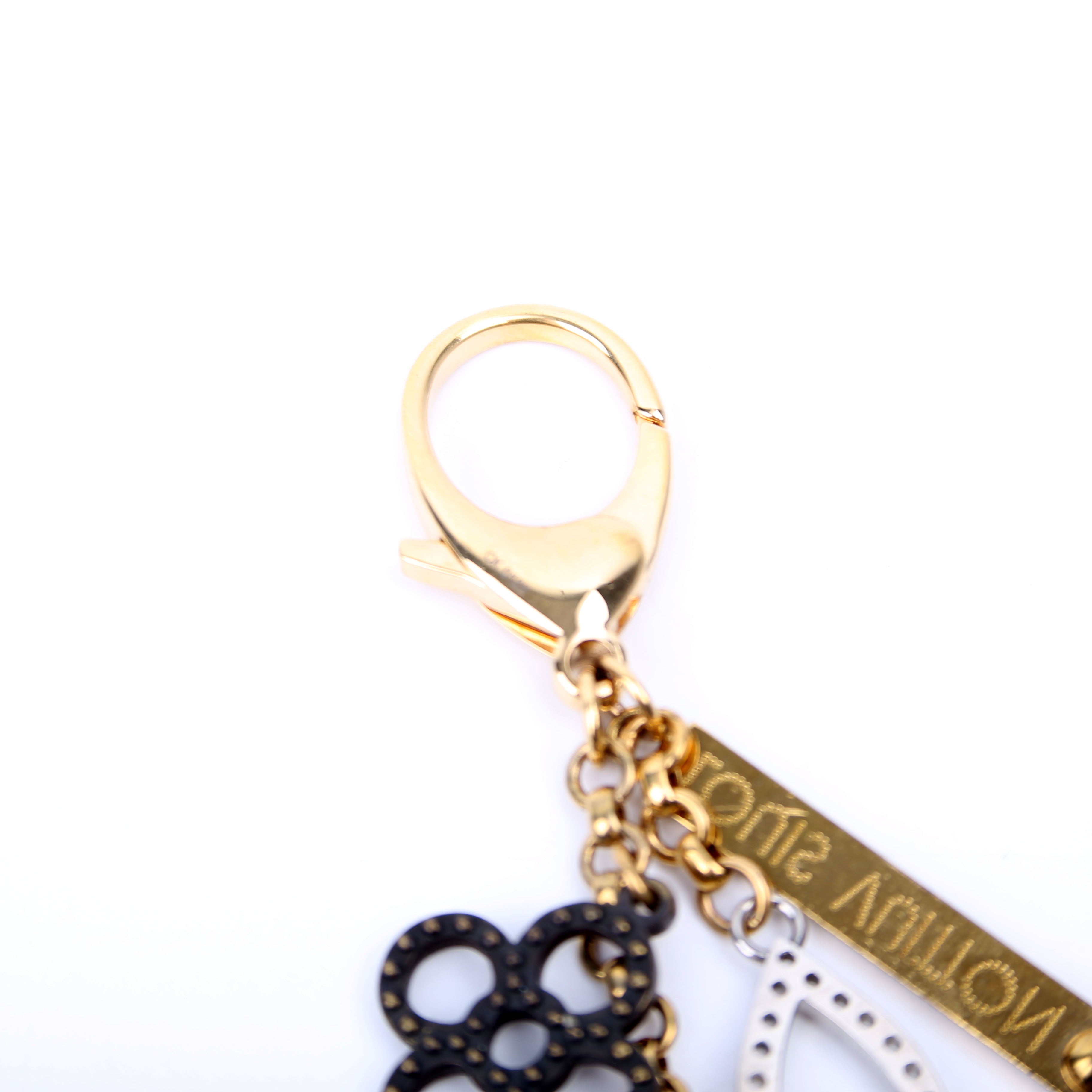 Tapage Charm