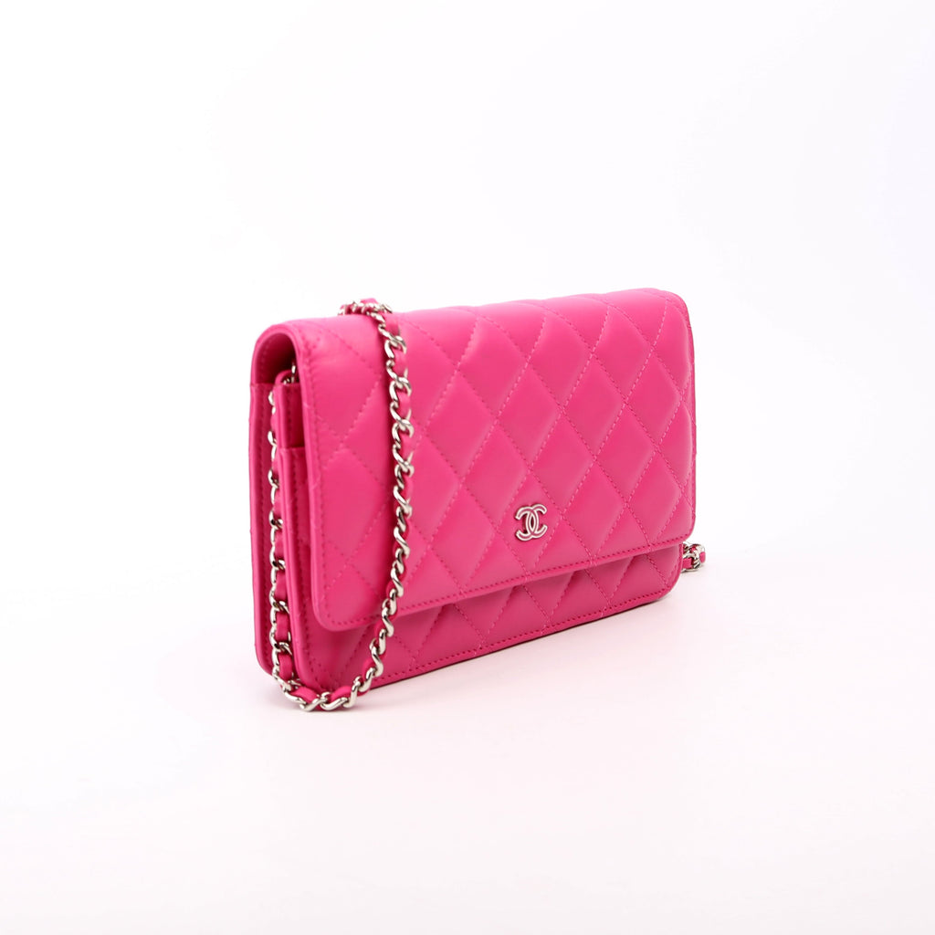 WOC Classic Quilted Lambskin Pink
