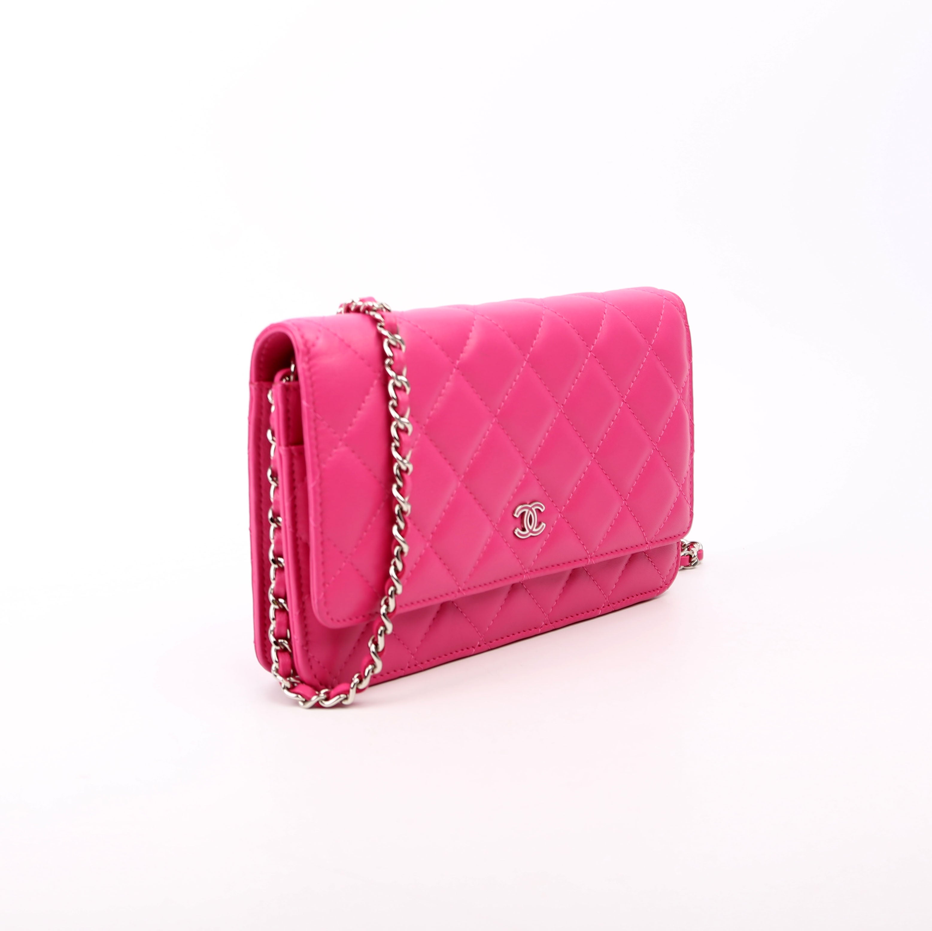 WOC Classic Quilted Lambskin Pink