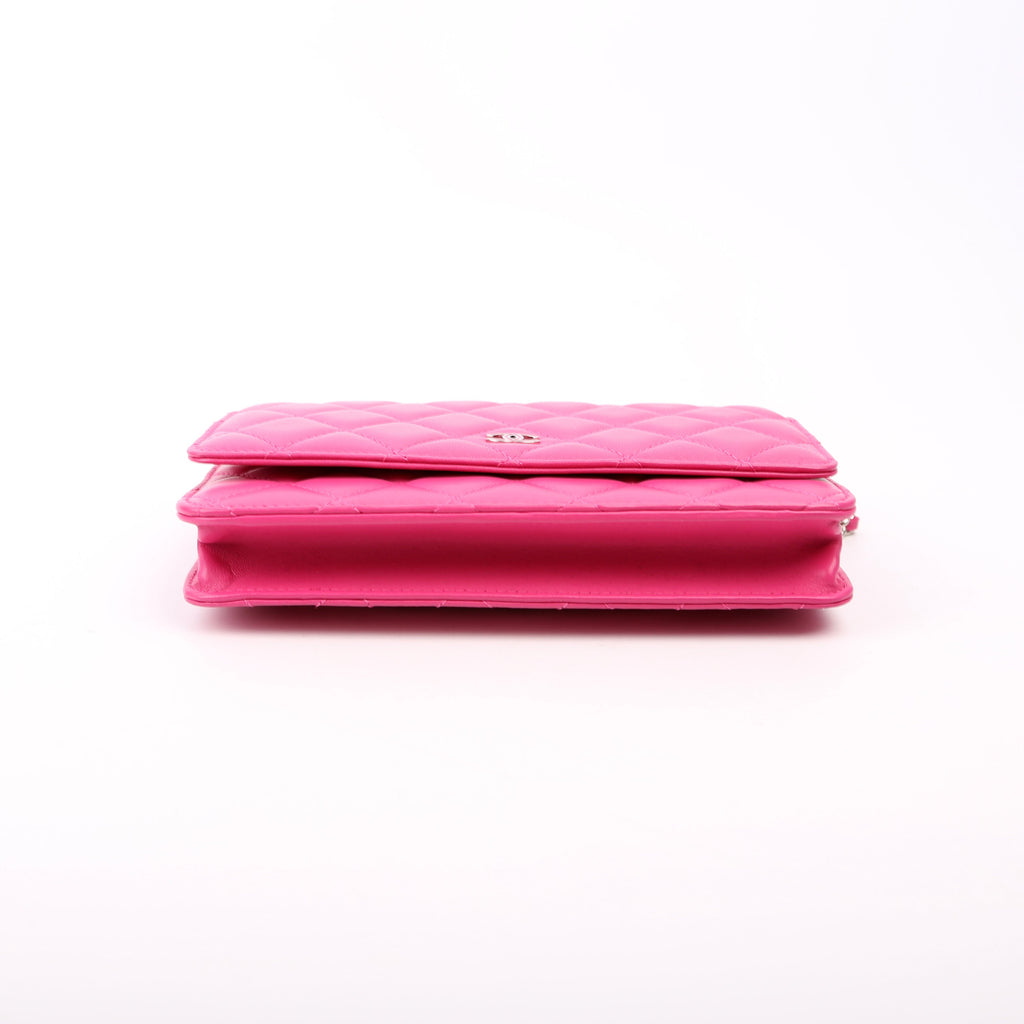 WOC Classic Quilted Lambskin Pink