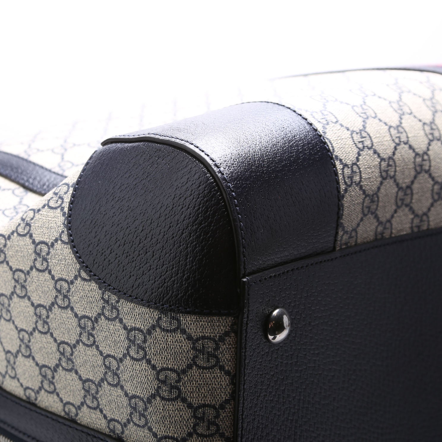724642 Savoy Maxi Duffle