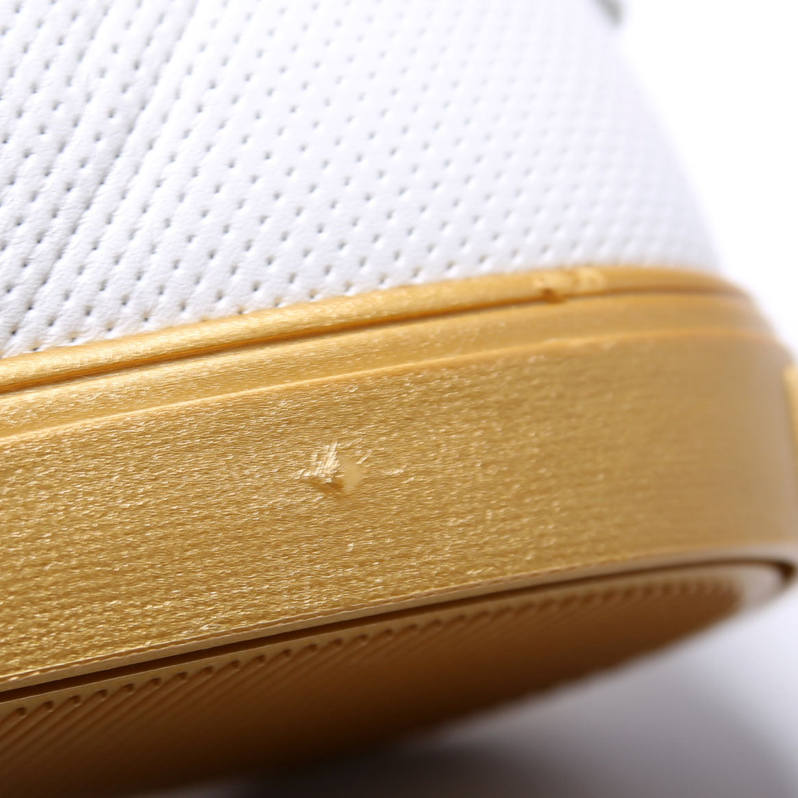 SAINT LAURENT Court Classic Sneakers Size 40 White/Gold