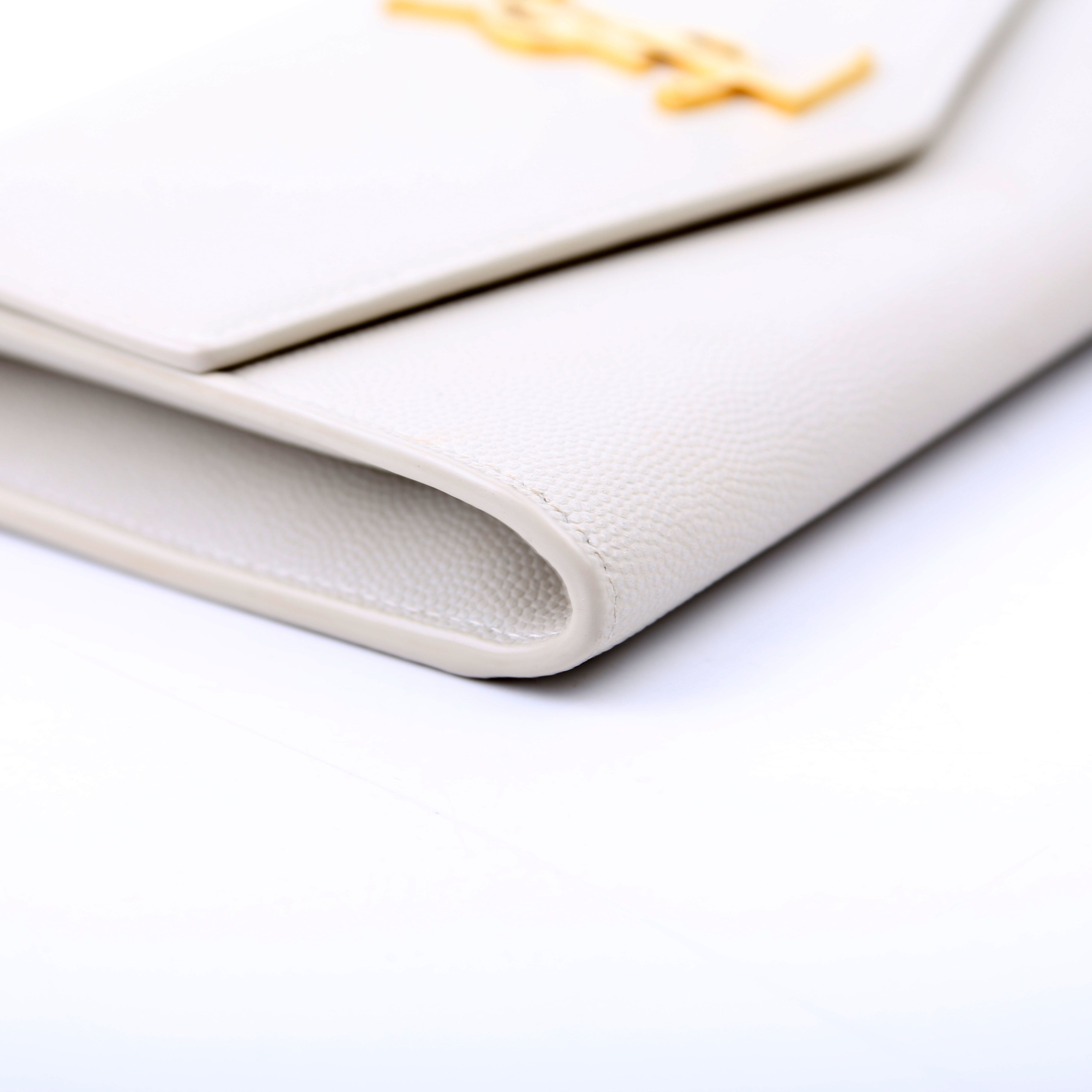 Uptown Chain Wallet Grain Cream