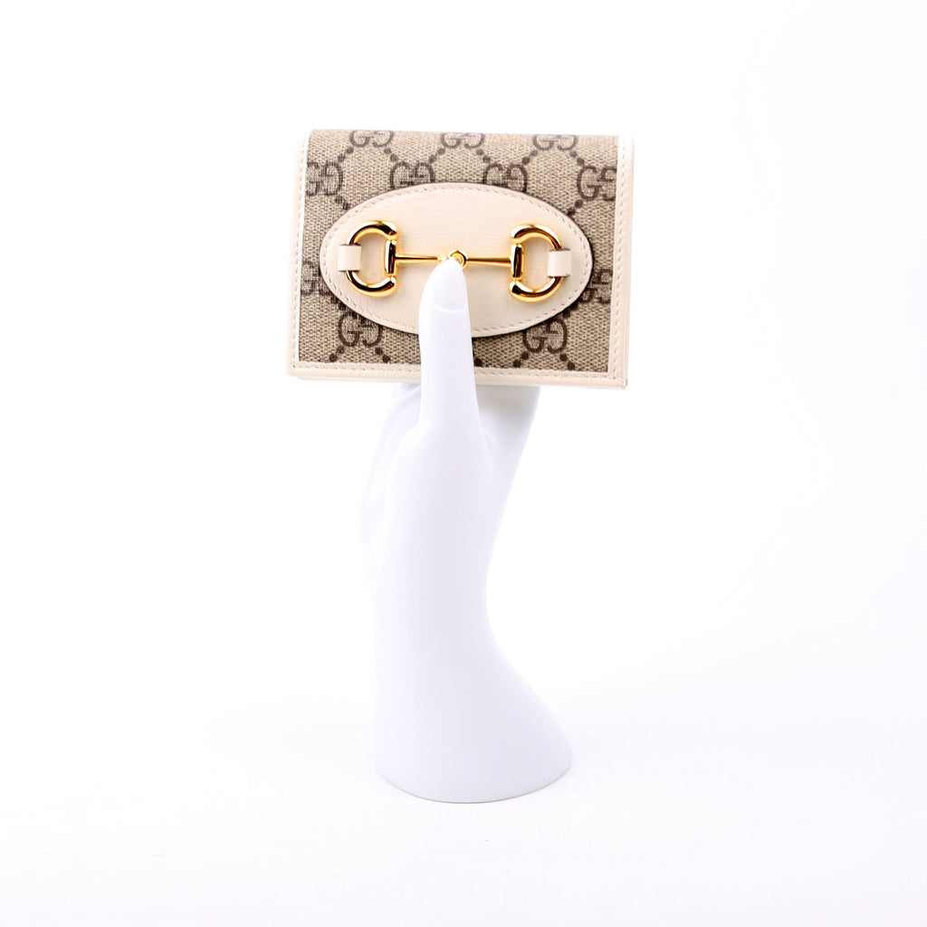 621887 Horsebit 1955 GG Supreme Card Case White