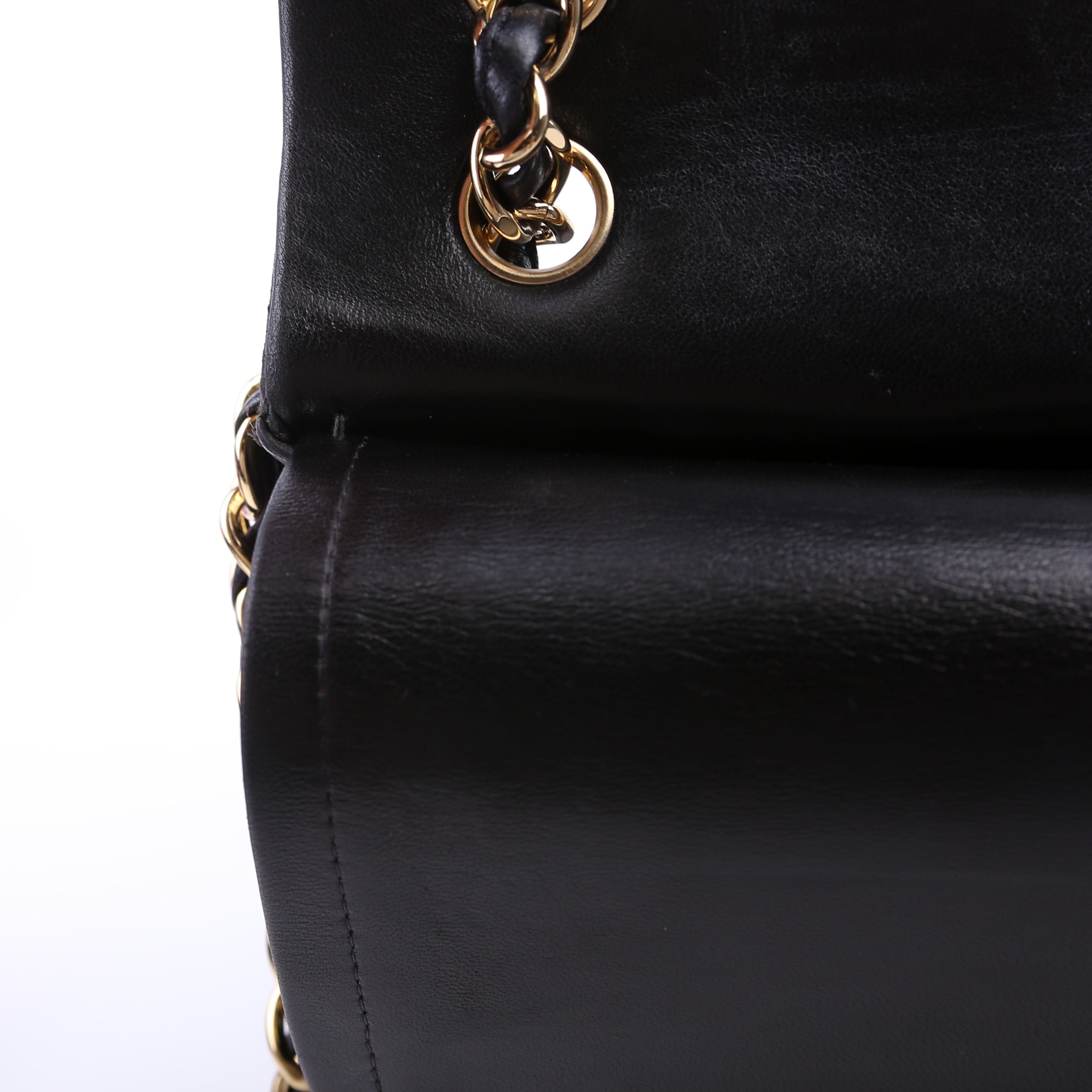 Classic Flap Jumbo Lambskin 14M Black