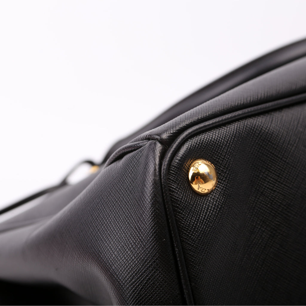 Saffiano Galleria Medium Black
