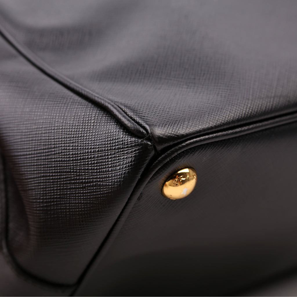 Saffiano Galleria Medium Black