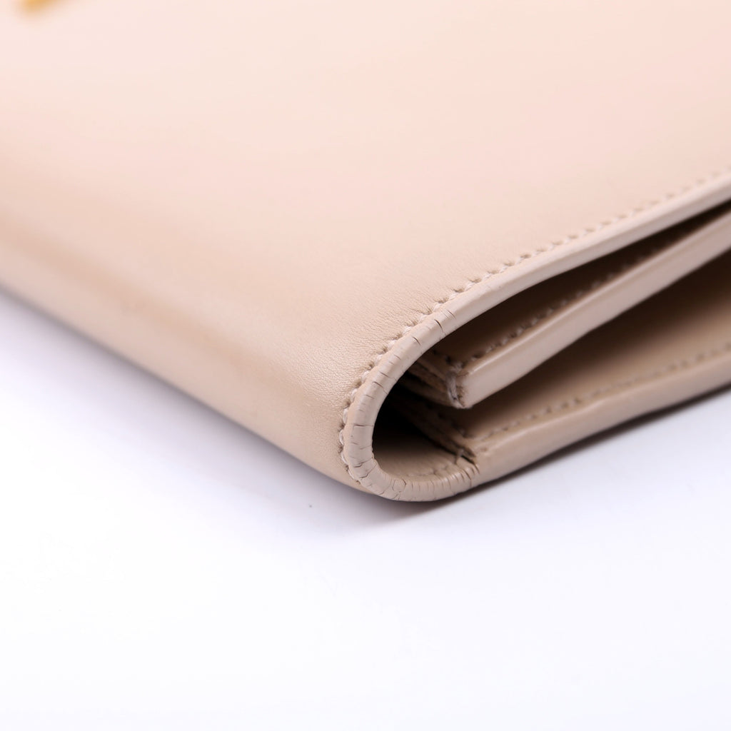 Cassandre Clutch 326079 Beige