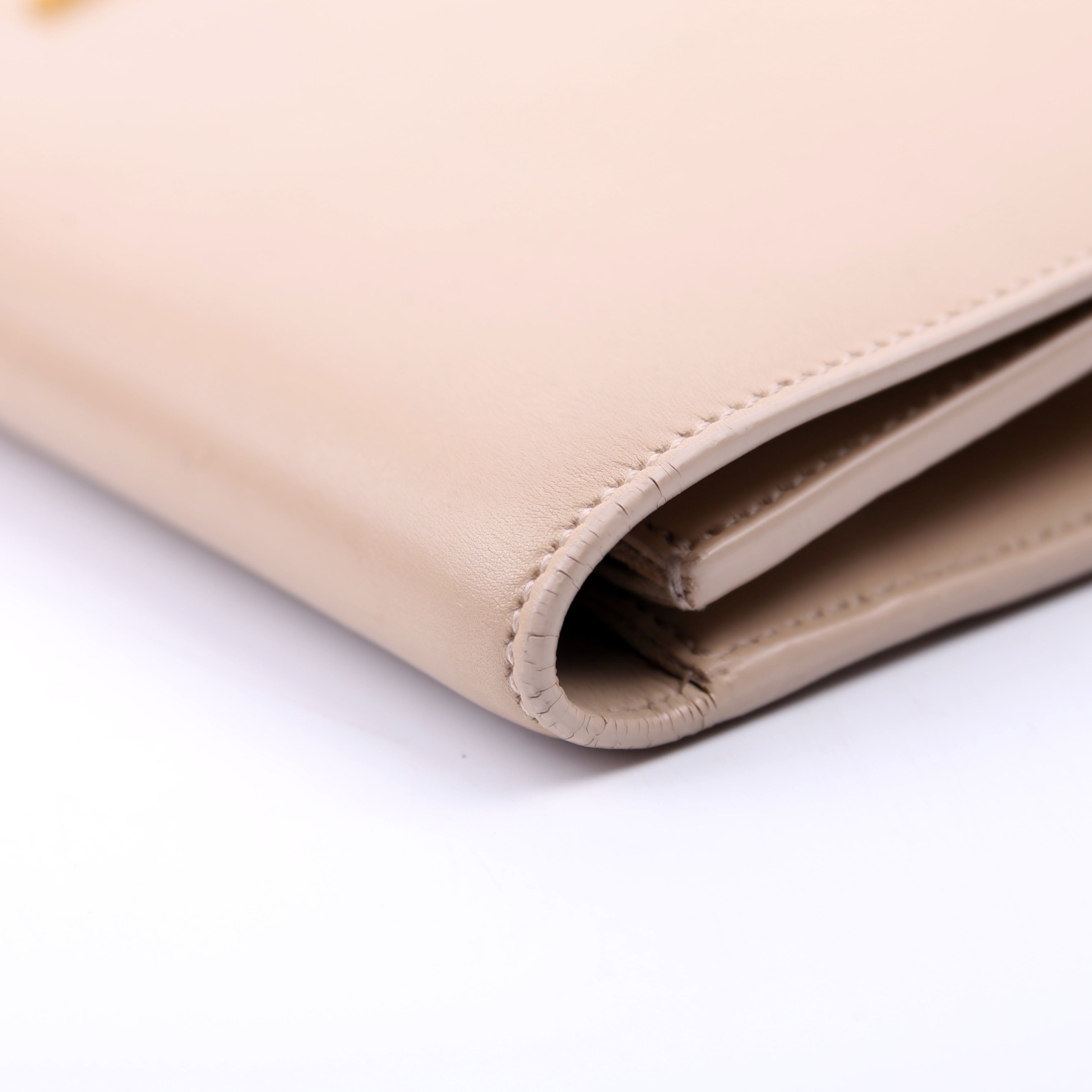 Cassandre Clutch 326079 Beige