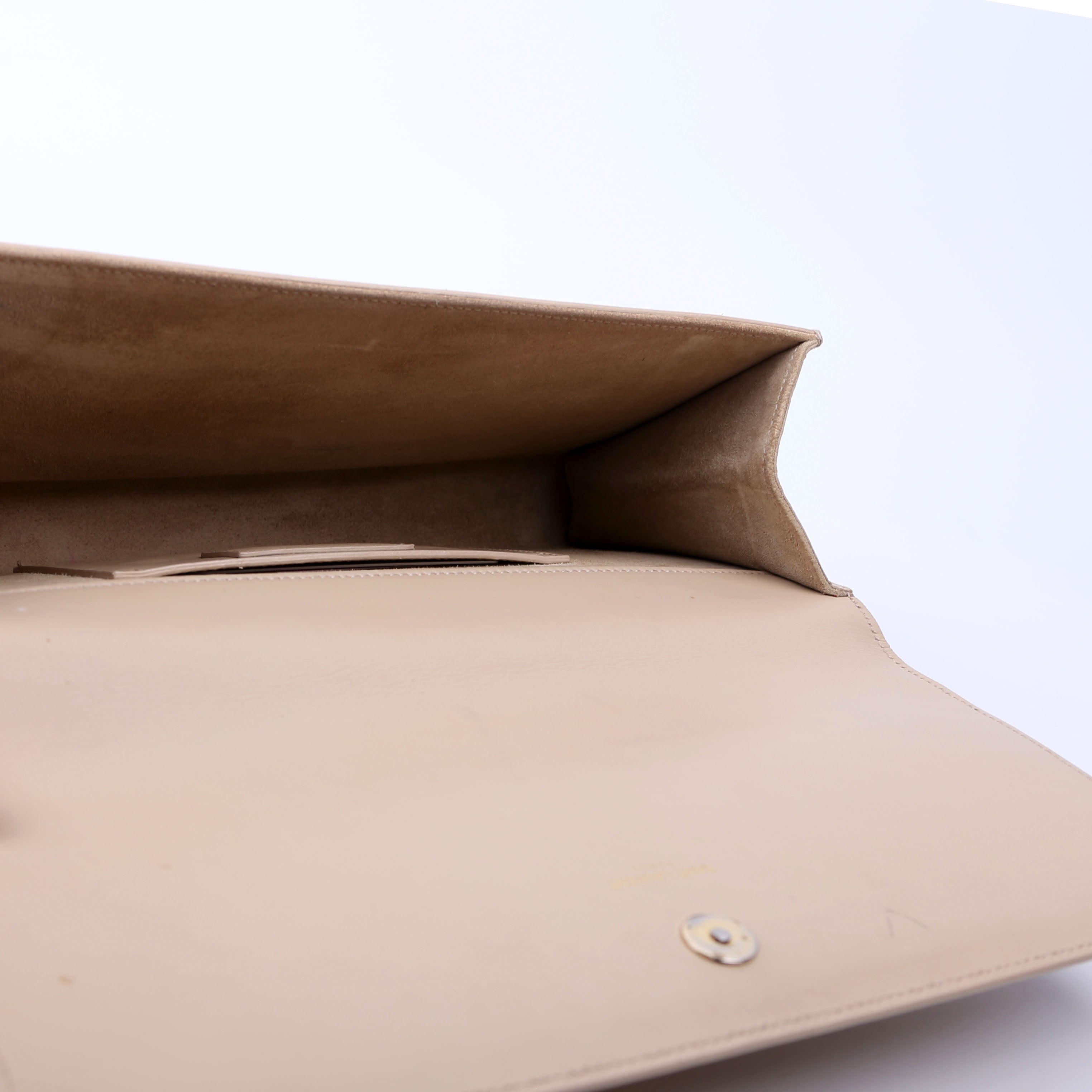 Cassandre Clutch 326079 Beige