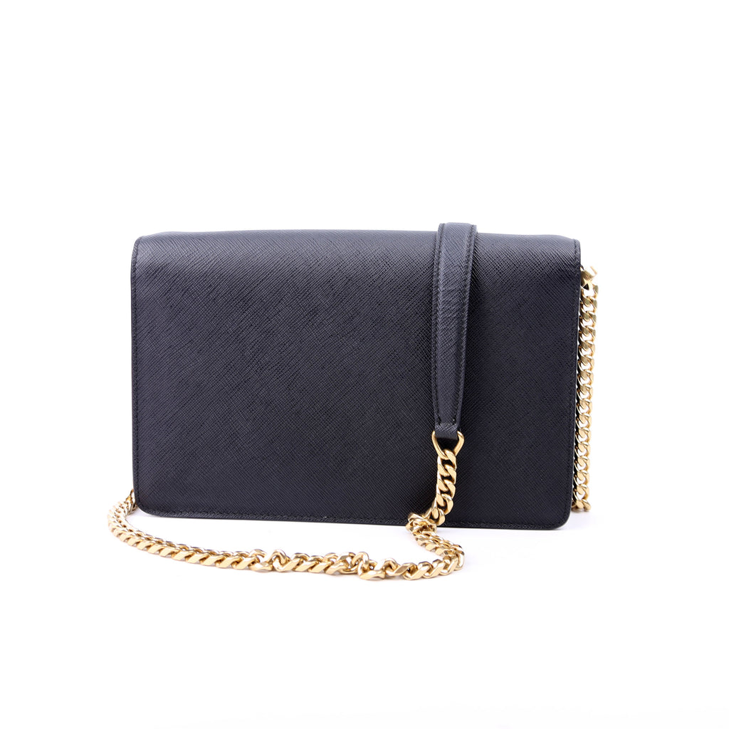 Triangle Envelope Saffiano Black