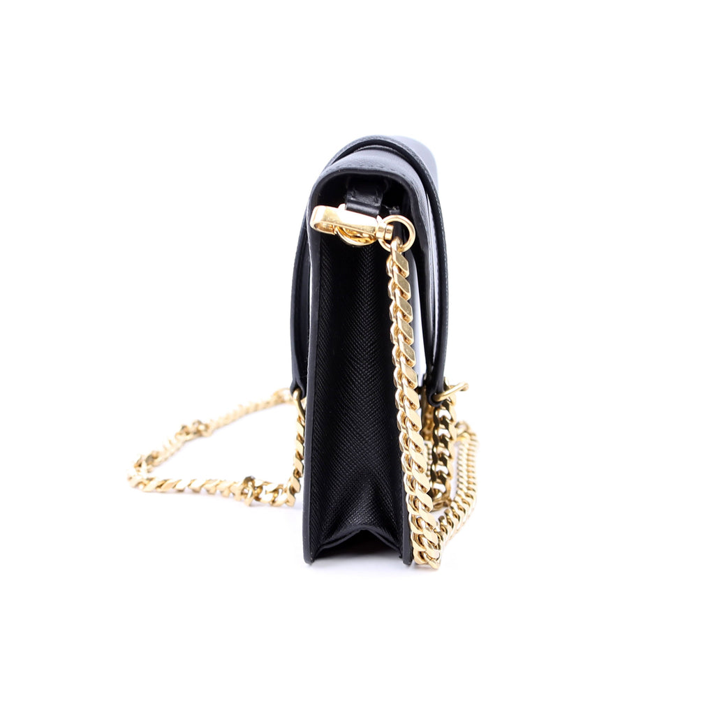 Triangle Envelope Saffiano Black