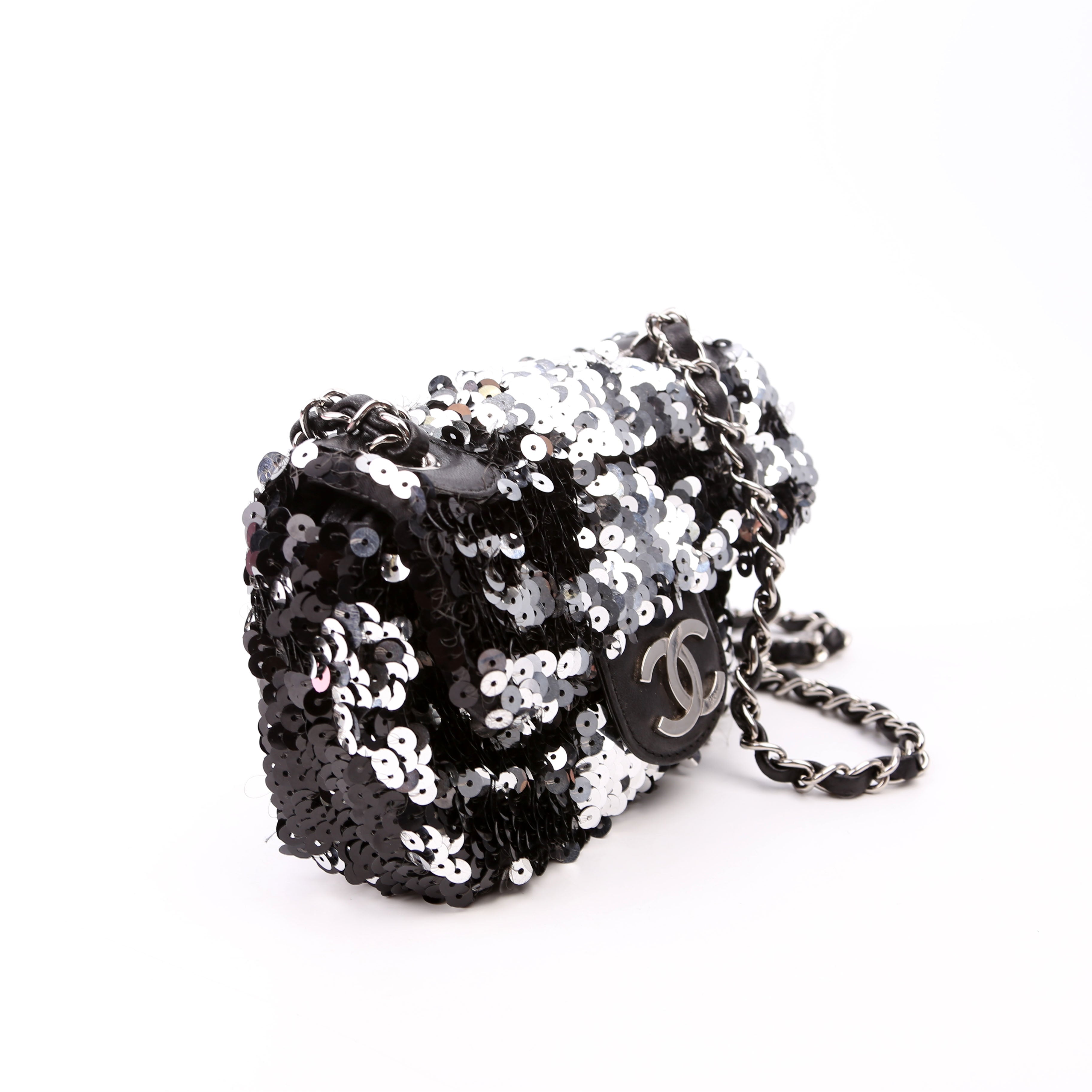 Classic Flap Mini Rectangle Sequin 12M Black/Silver
