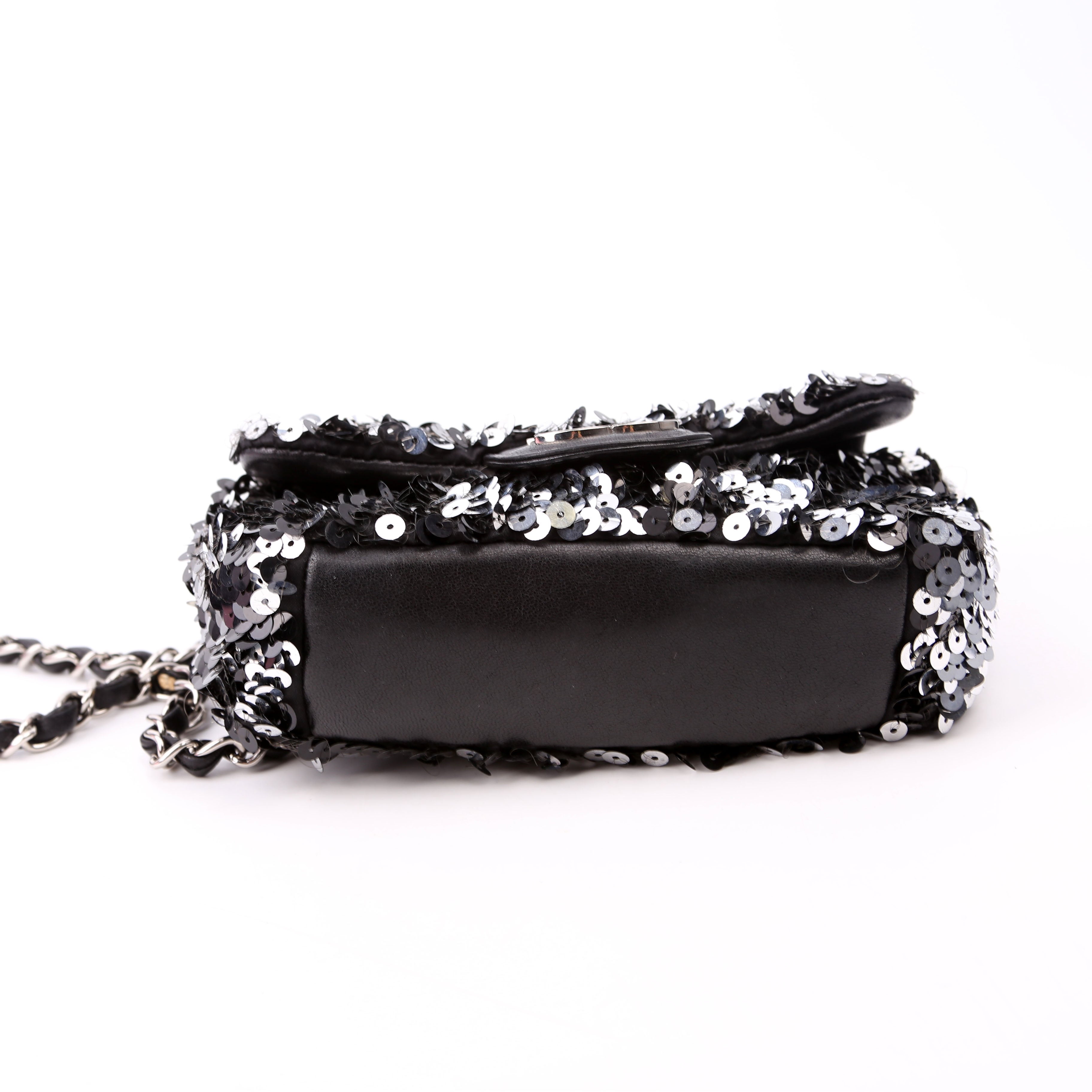 Classic Flap Mini Rectangle Sequin 12M Black/Silver