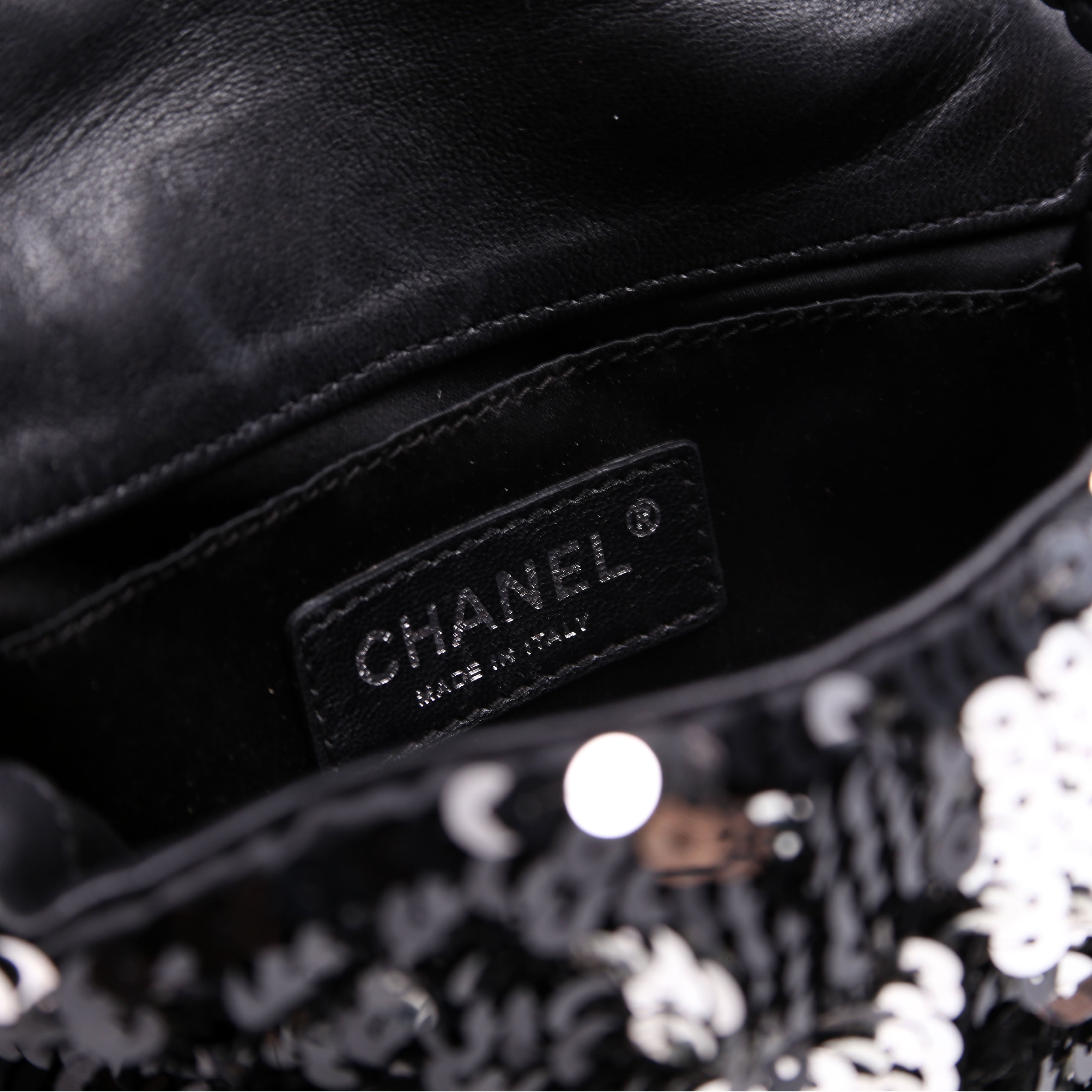 Classic Flap Mini Rectangle Sequin 12M Black/Silver