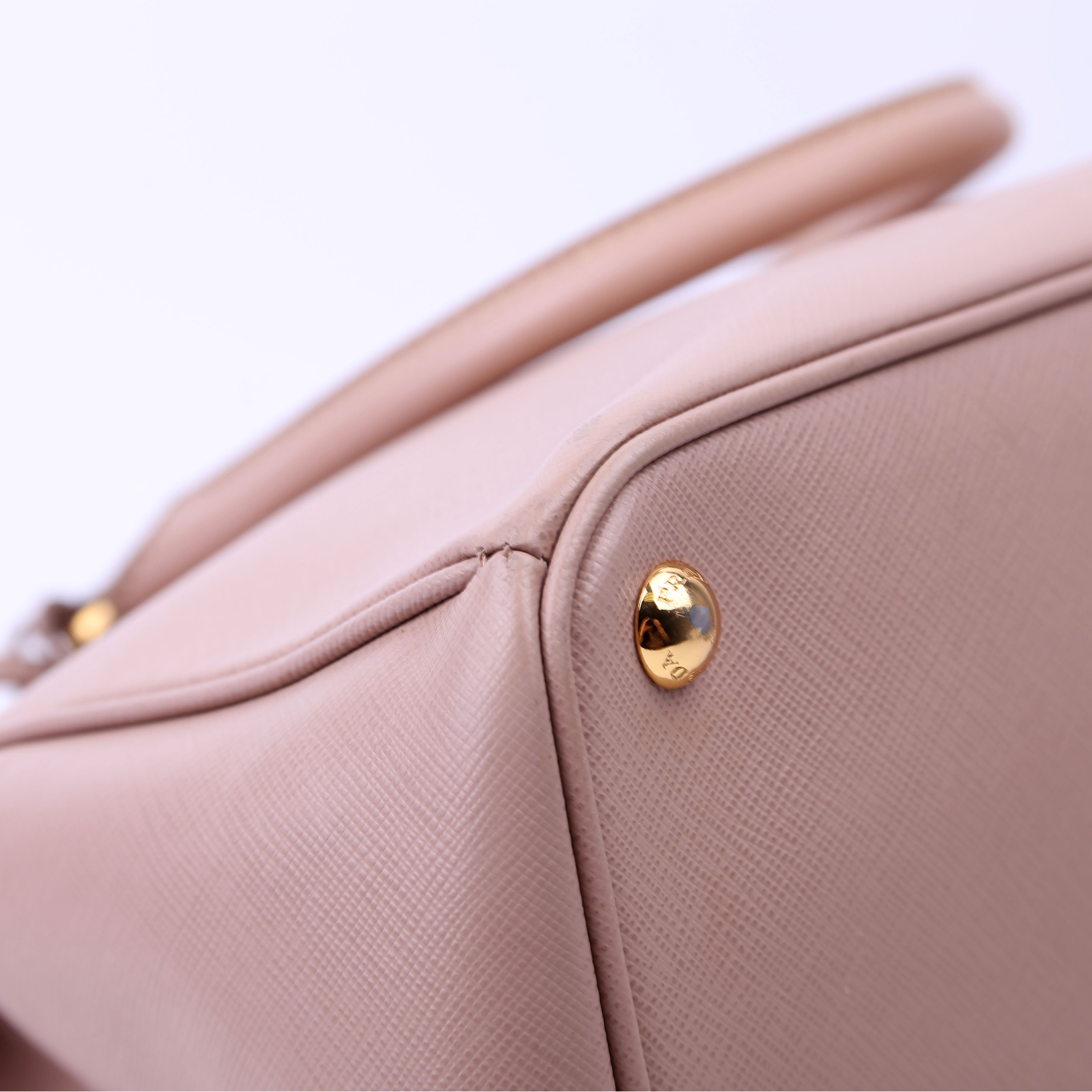 Prada Saffiano Galleria Medium Tan