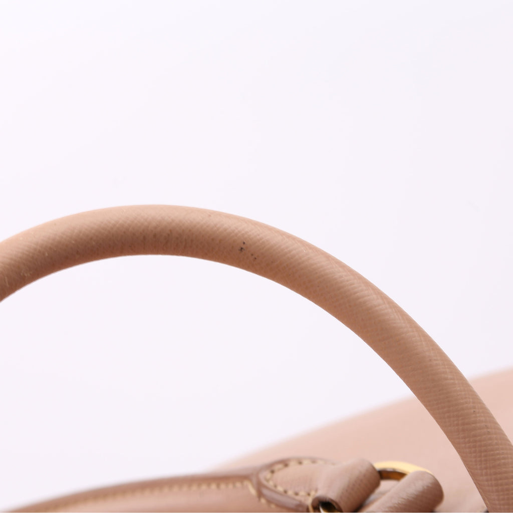 Prada Saffiano Galleria Medium Tan