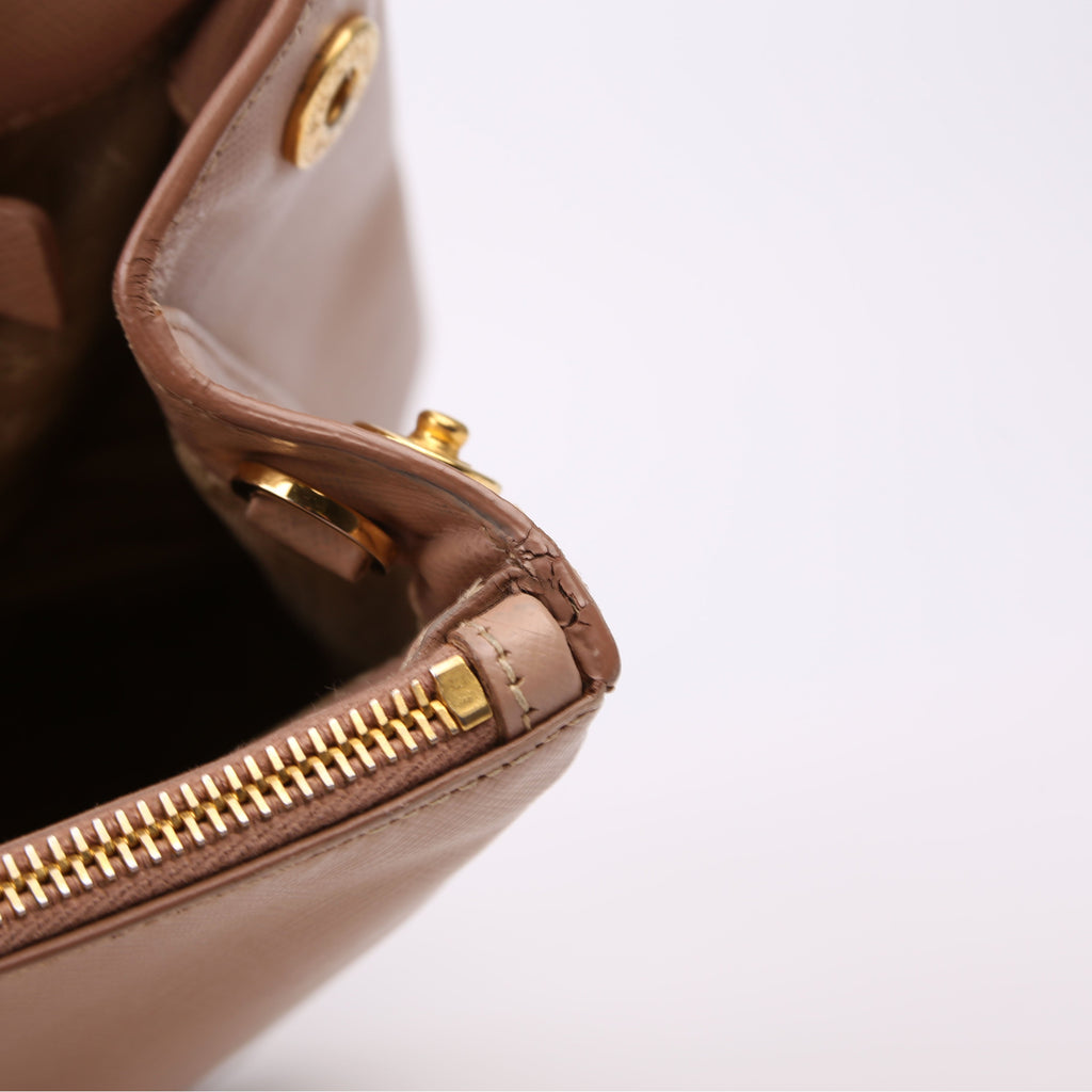 Prada Saffiano Galleria Medium Tan