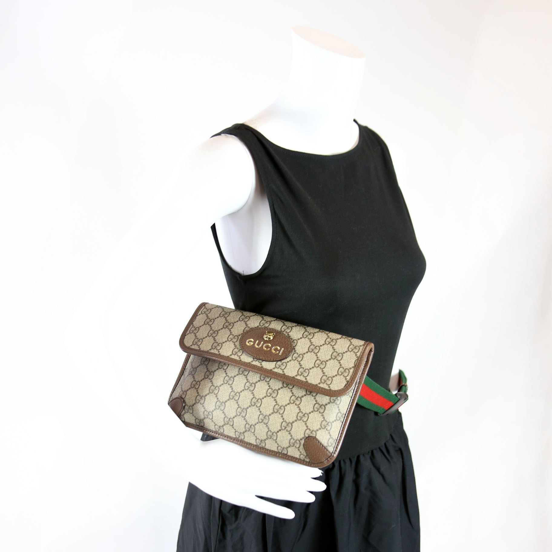 493930 GG Supreme Neo Web Belt Brown