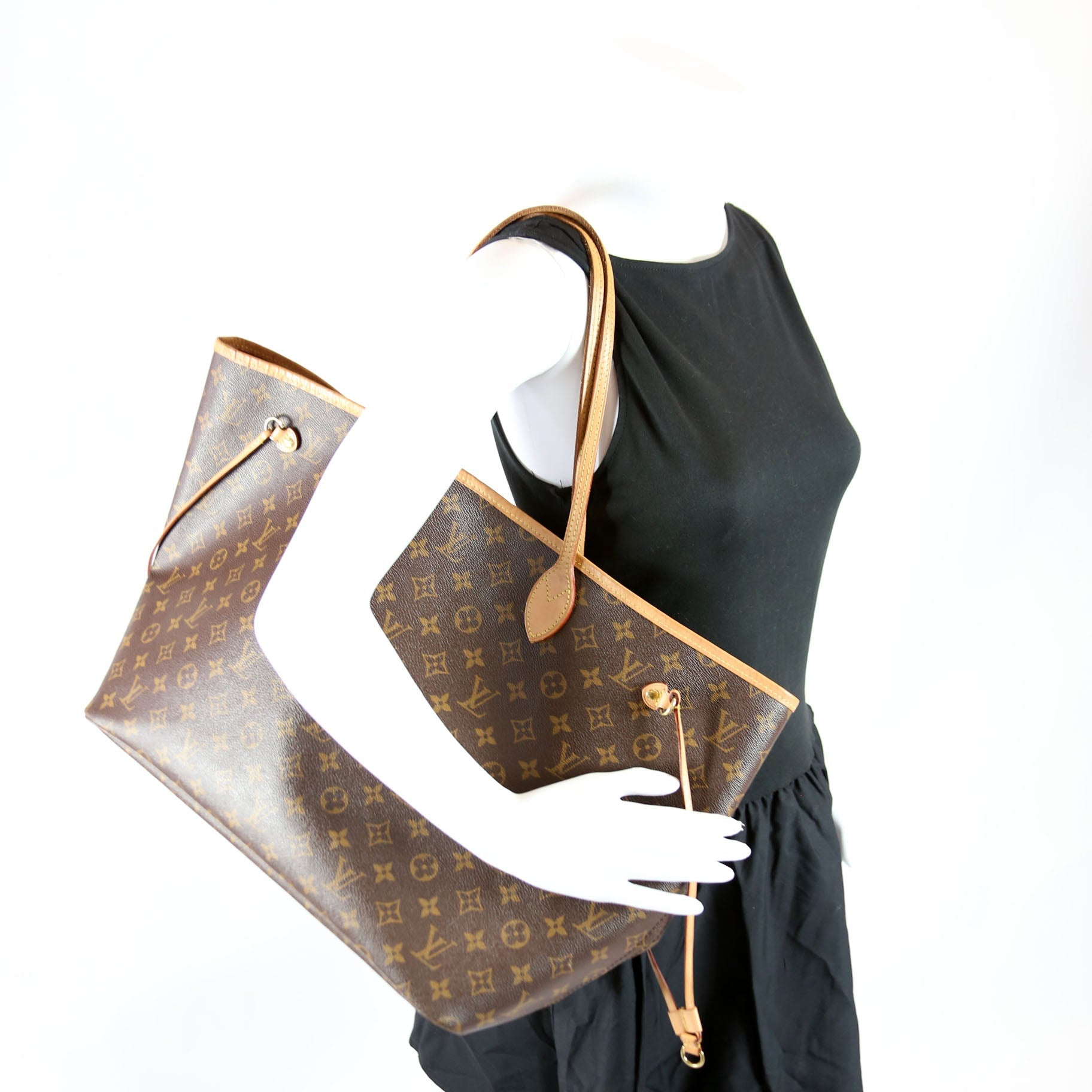 Neverfull GM Monogram Berry