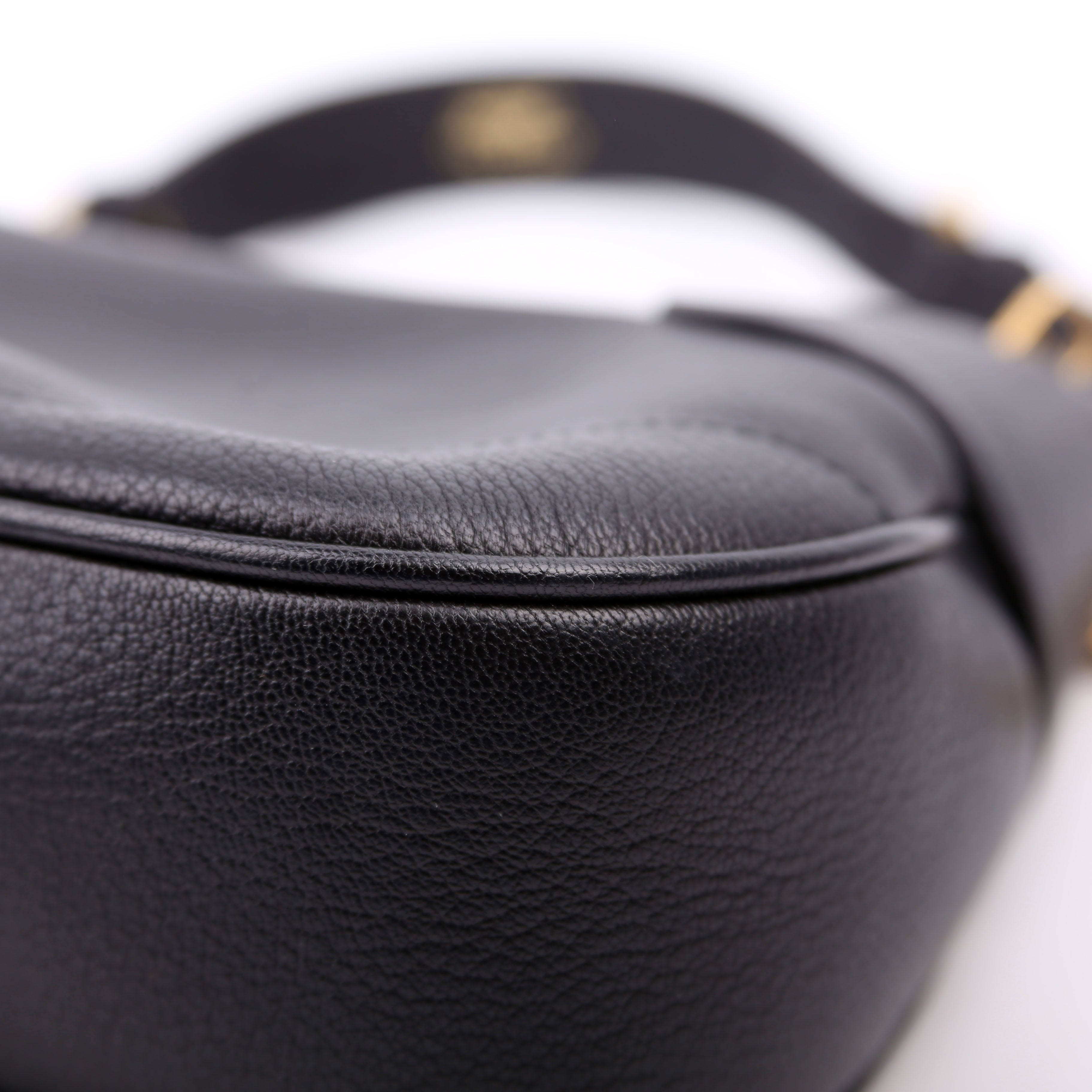 731817 Aphrodite Leather Small Shoulder Black