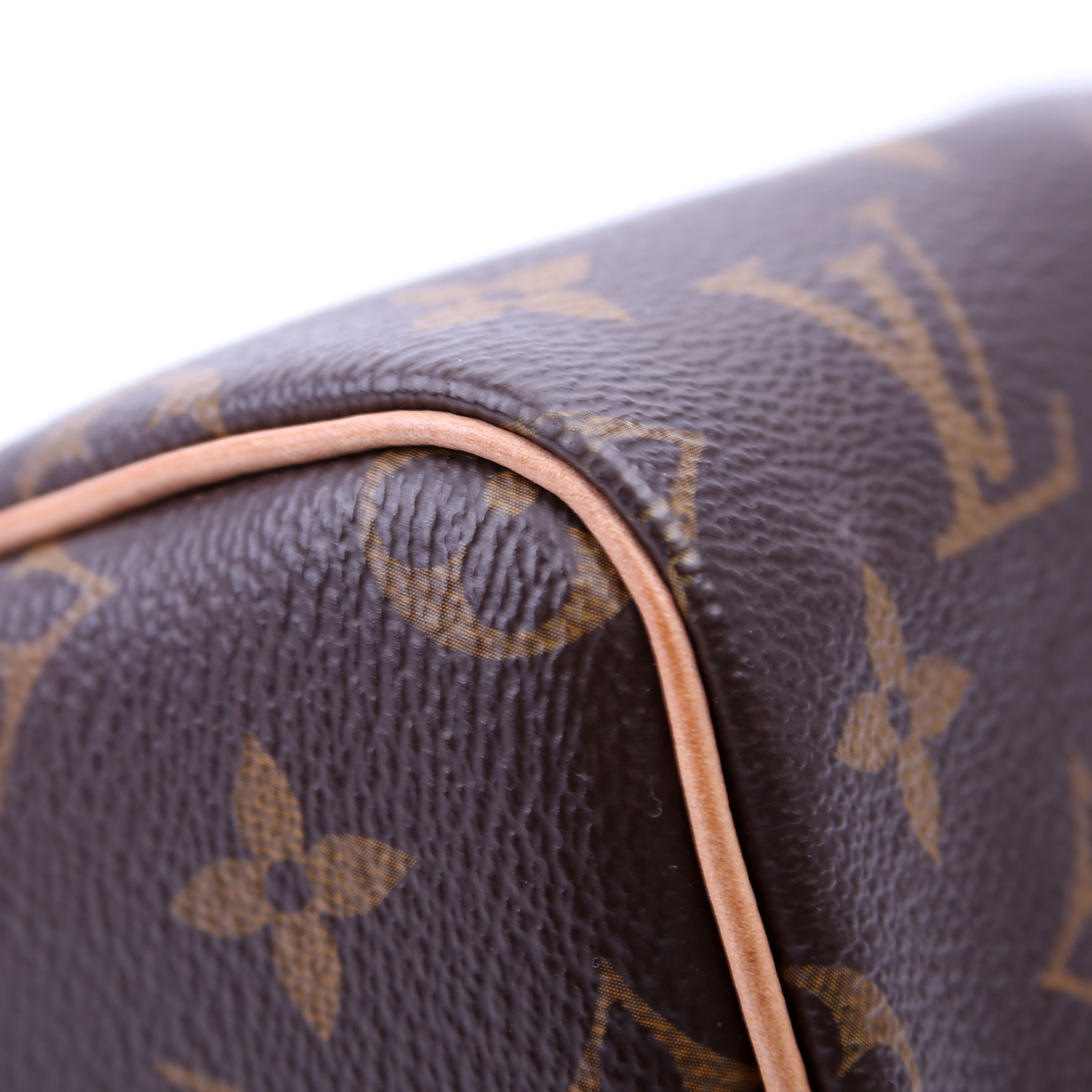 Nano Speedy Monogram