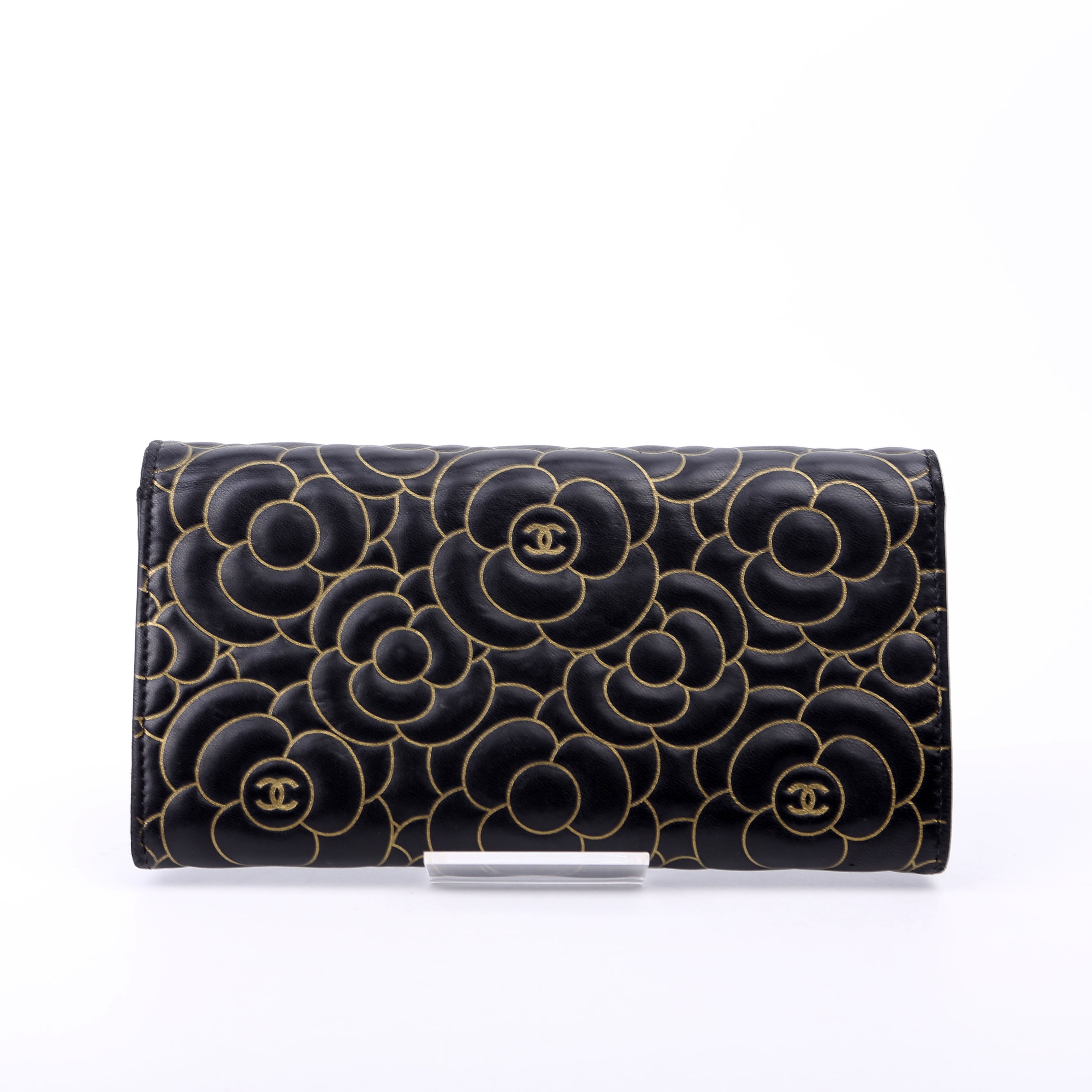 Camellia Embossed Long Wallet 21M Black/Gold