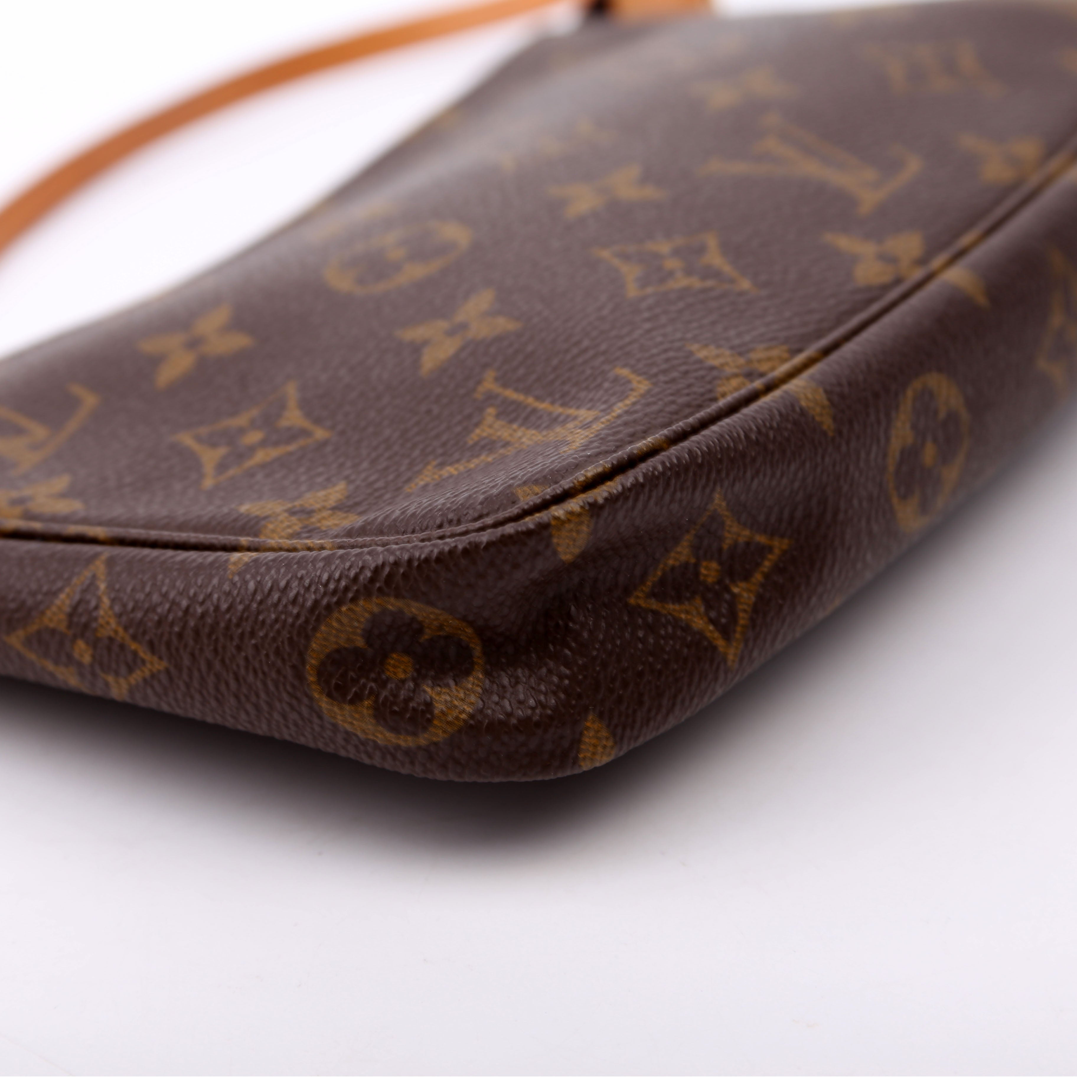 Pochette Accessories Monogram