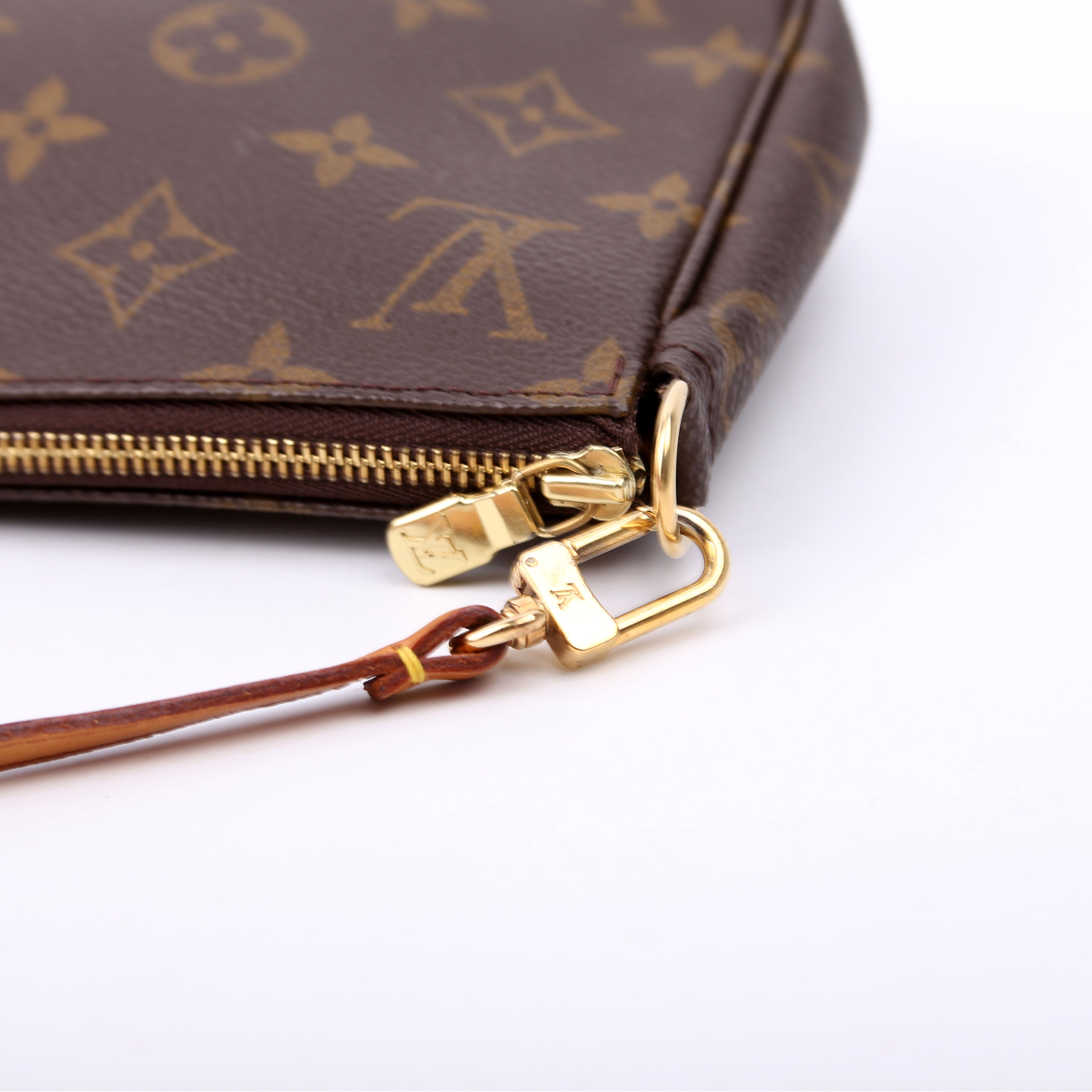 Pochette Accessories Monogram