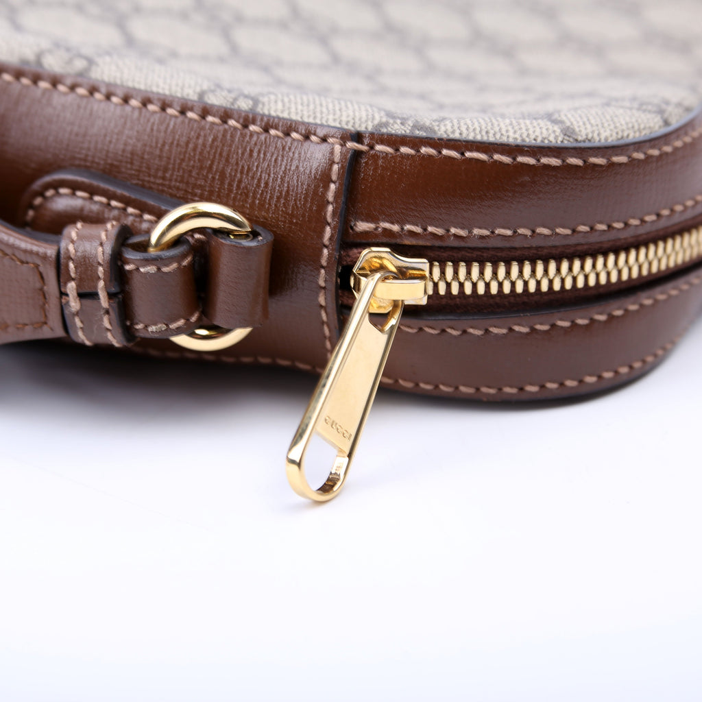 675891 Interlocking GG Messenger Brown