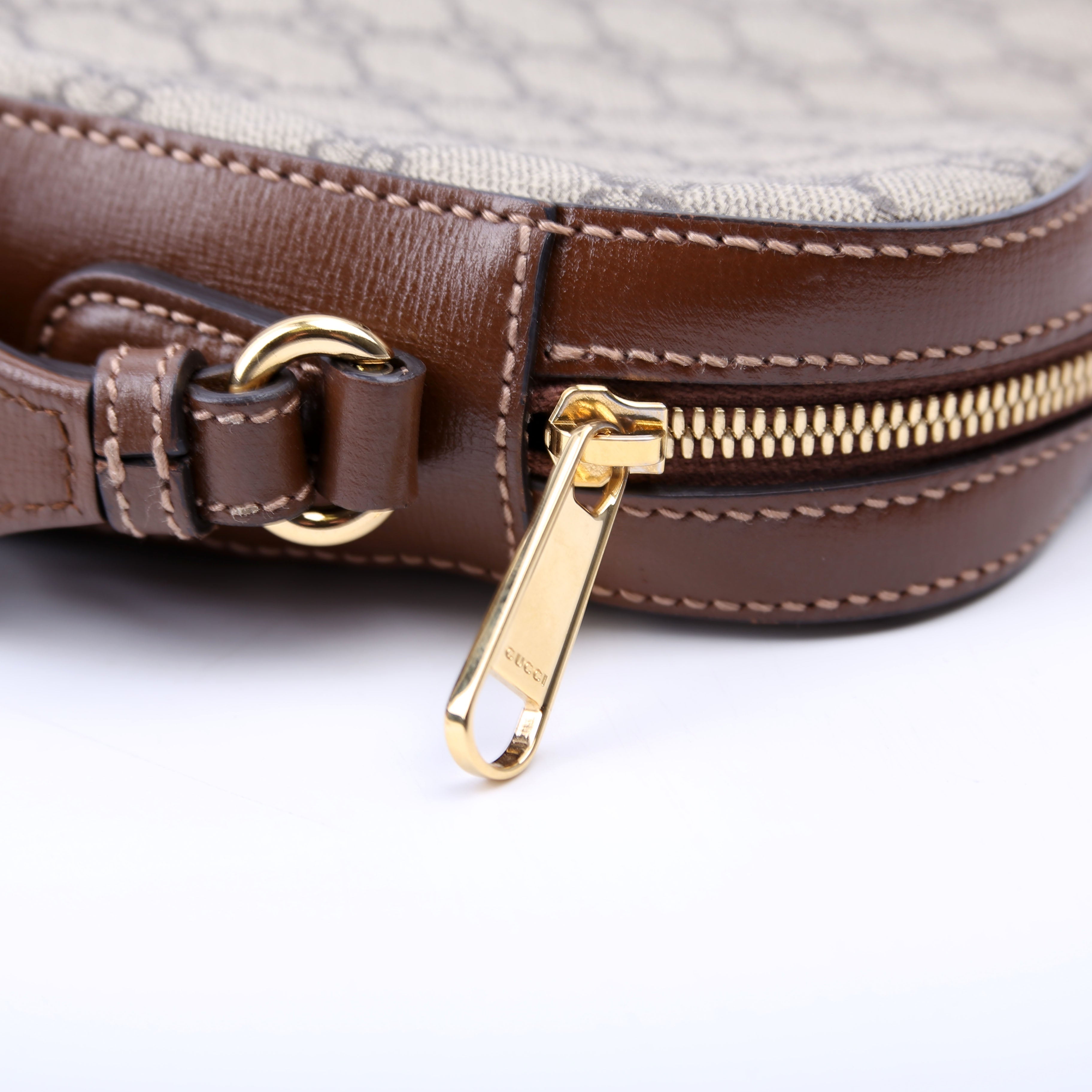 675891 Interlocking GG Messenger Brown