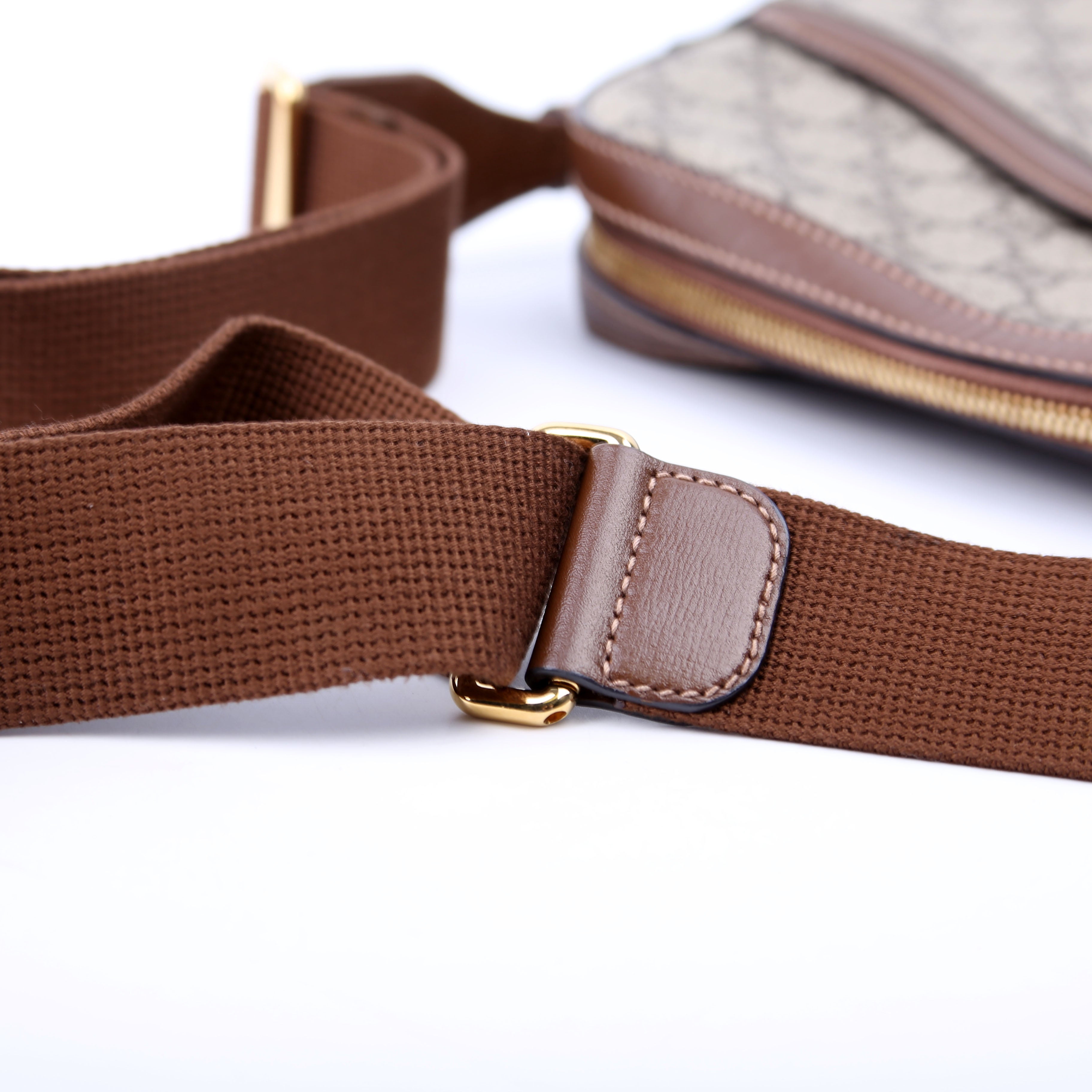 675891 Interlocking GG Messenger Brown