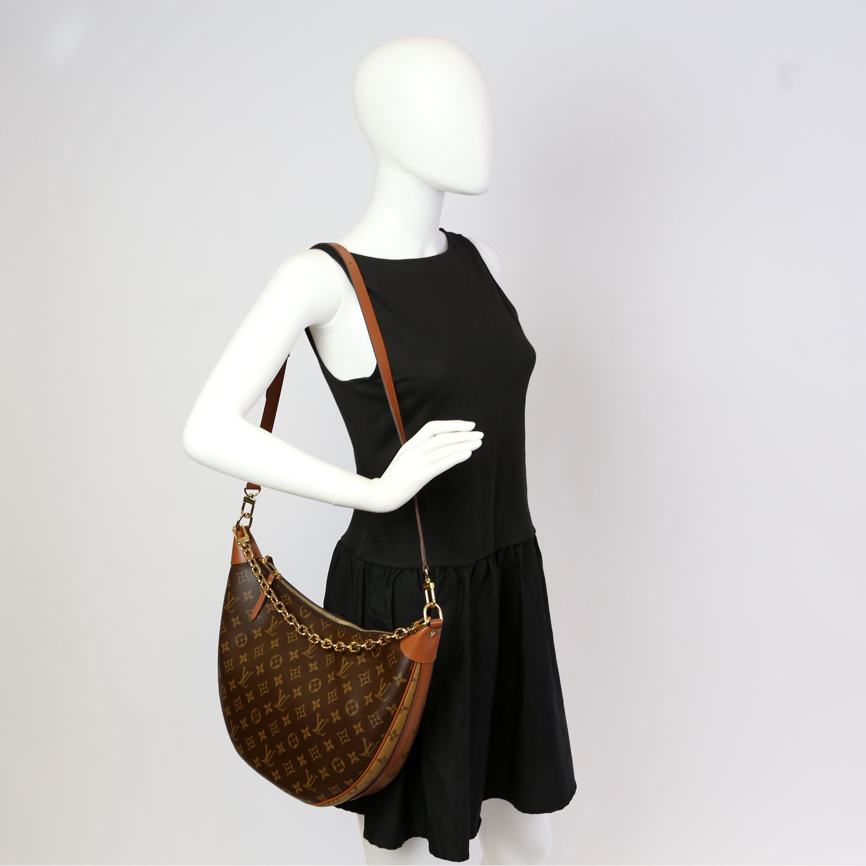 Loop Hobo Reverse Monogram