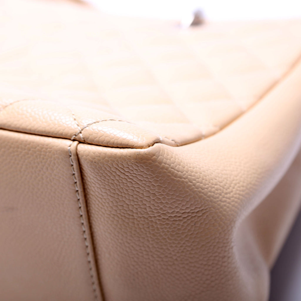 Grand Shopping Tote Caviar Tan