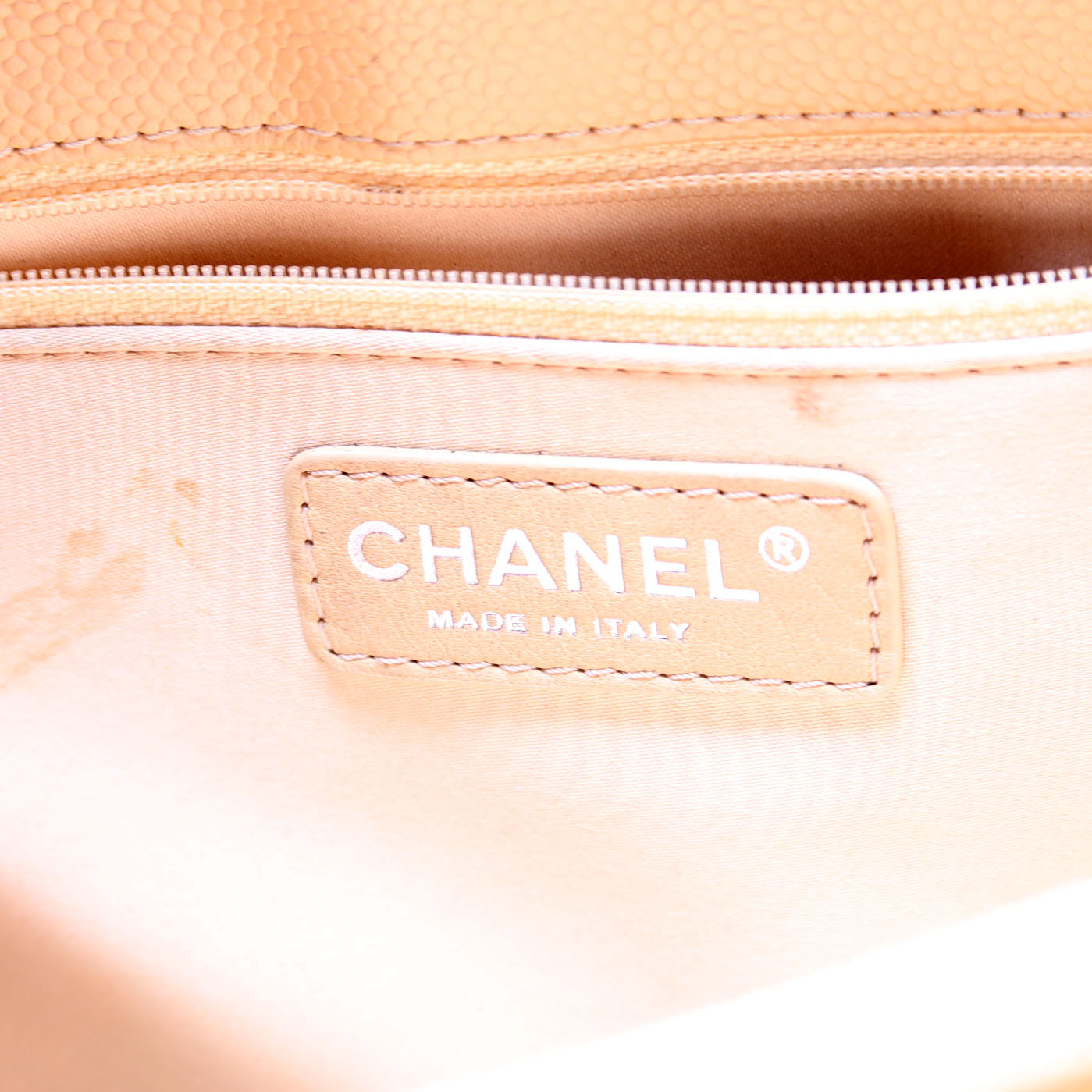 Grand Shopping Tote Caviar Tan