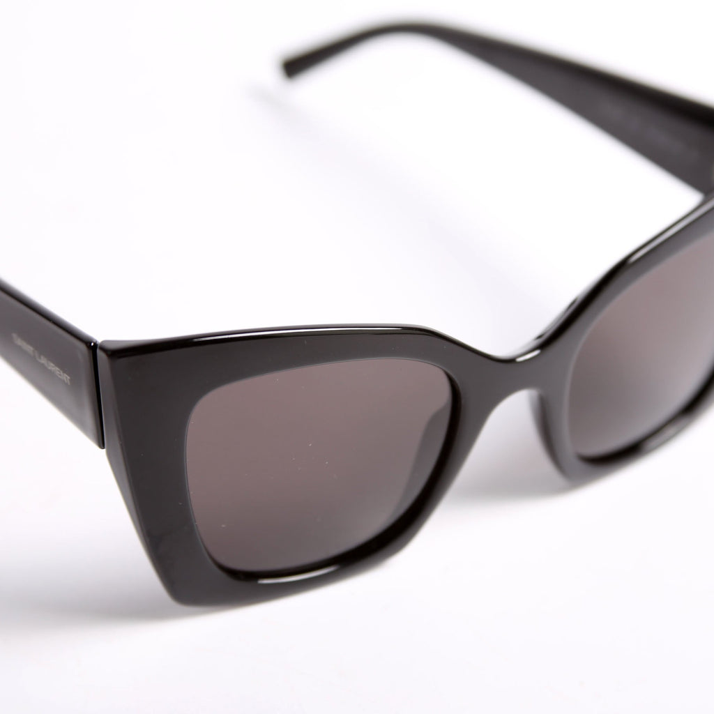 SL552 Cat Eye