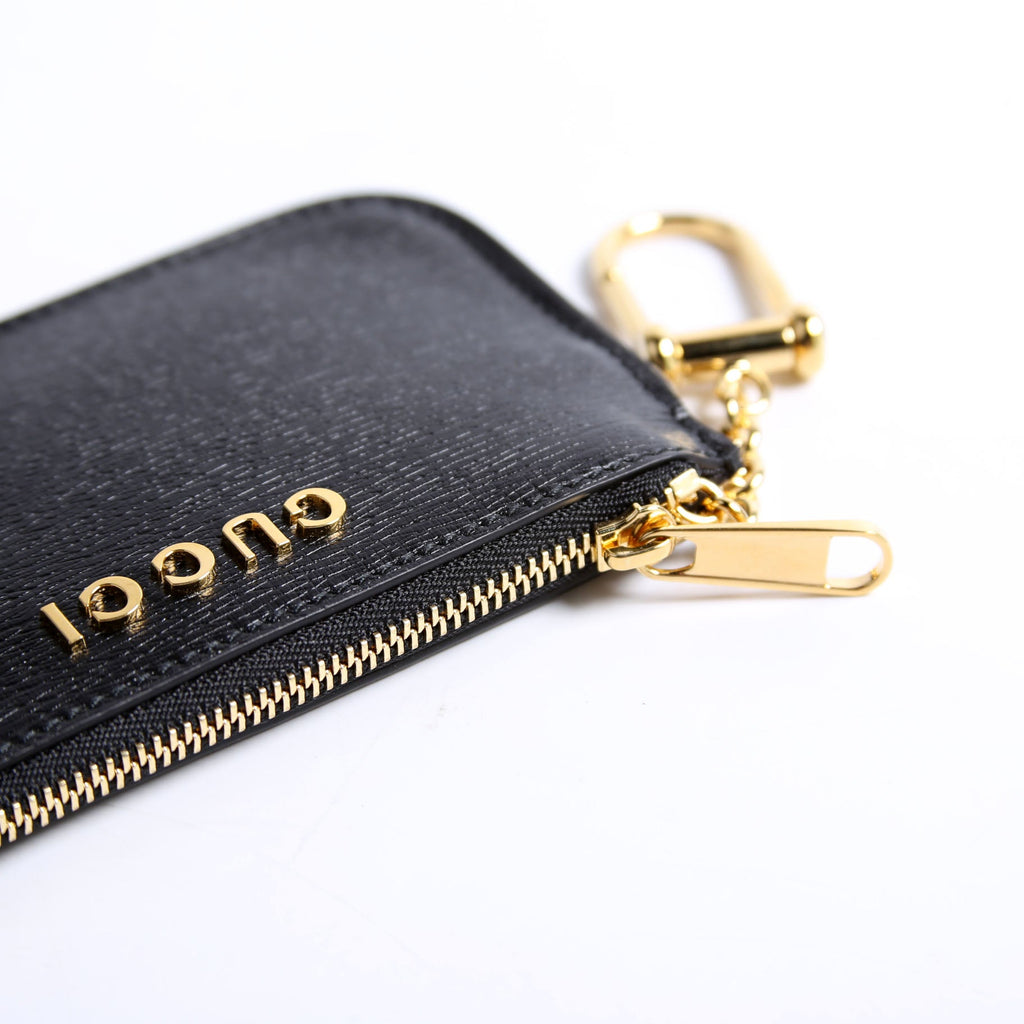 790102 Script Key Case Black