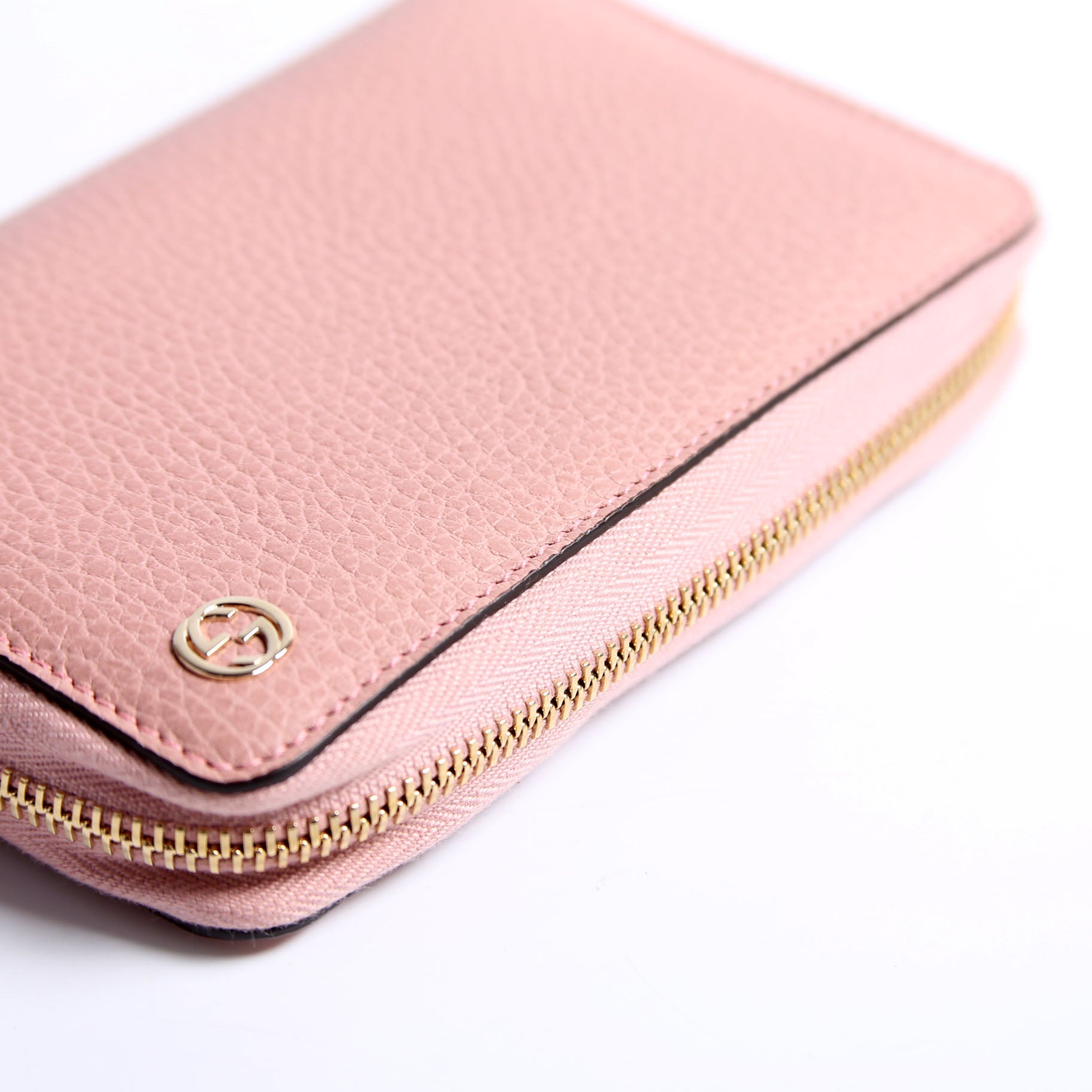 Gucci 464884 Betty Bifold Zip Wallet