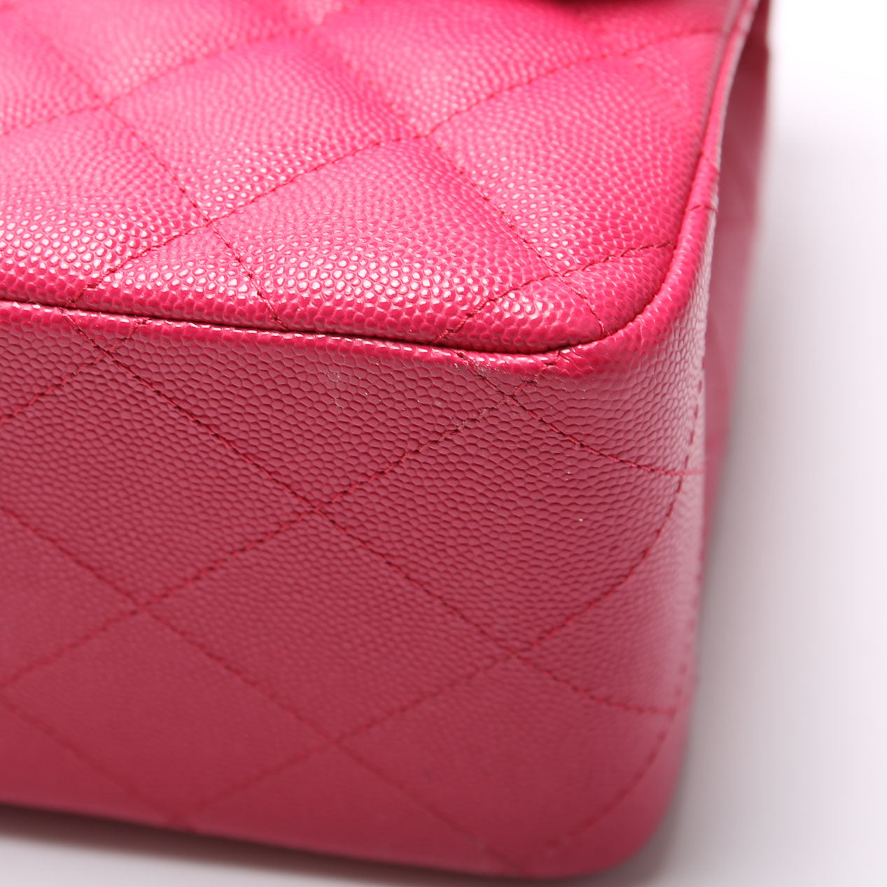 Classic Flap Jumbo Caviar RFID Pink