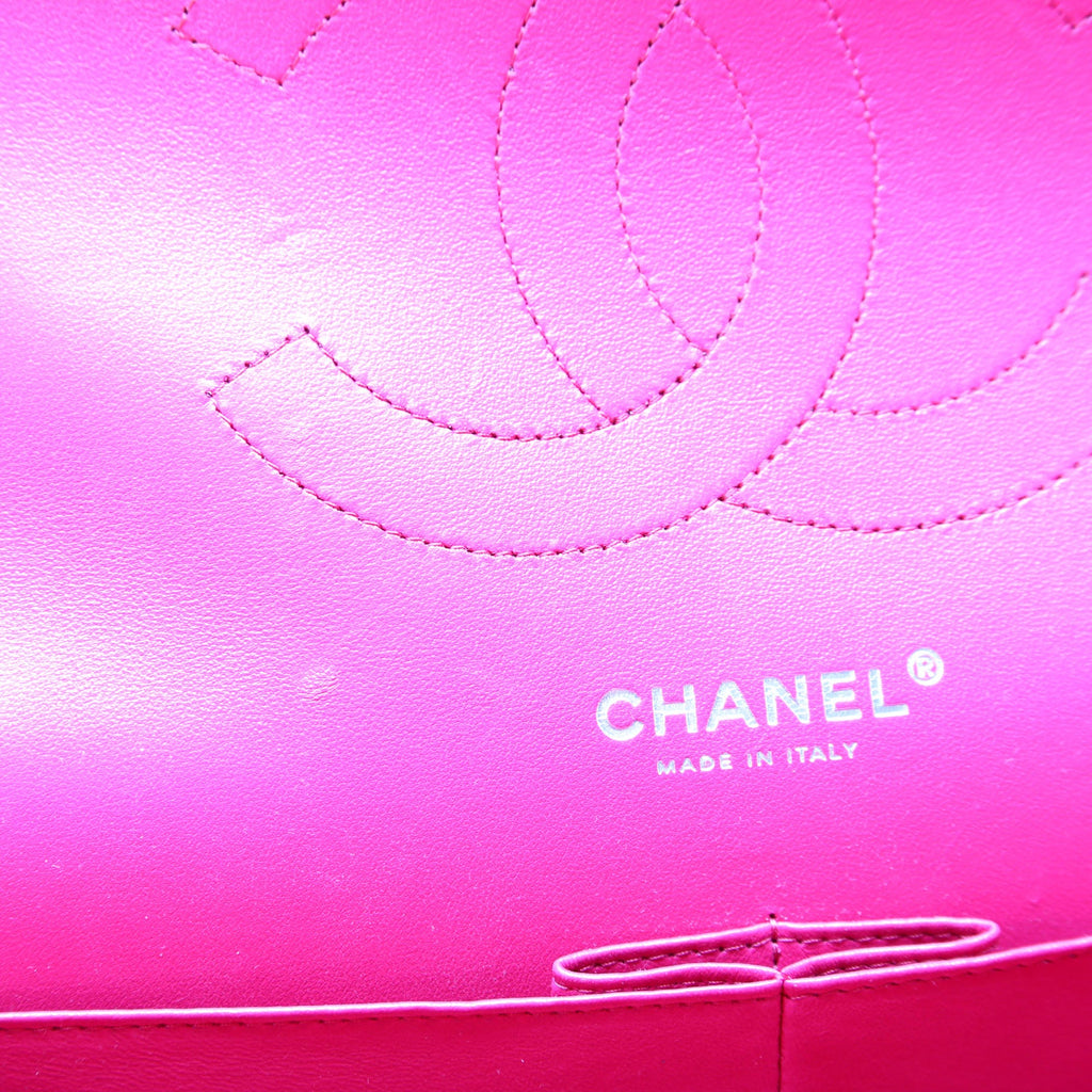 Classic Flap Jumbo Caviar RFID Pink