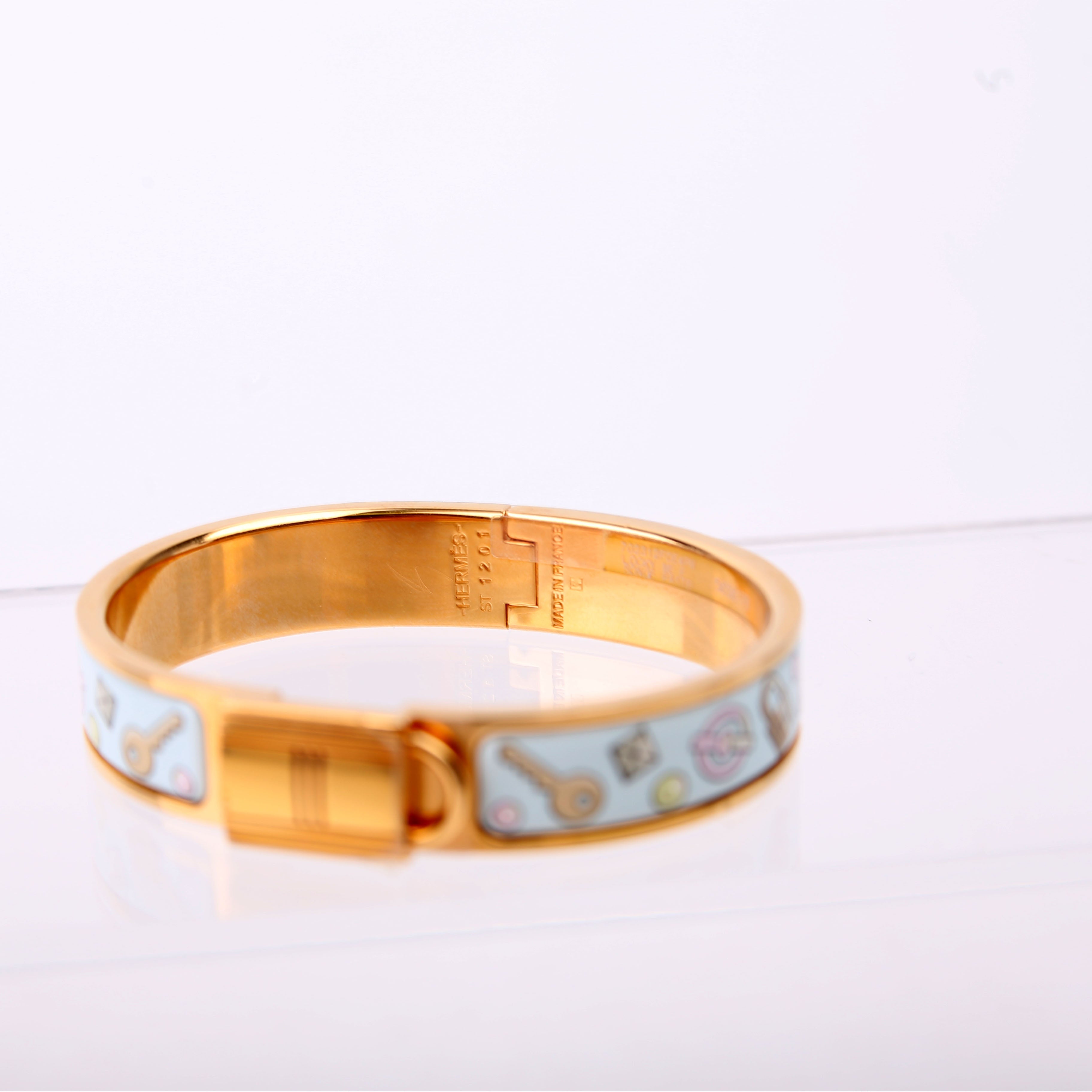 Locky Me Clic Narrow PM Bracelet Gold/Blue