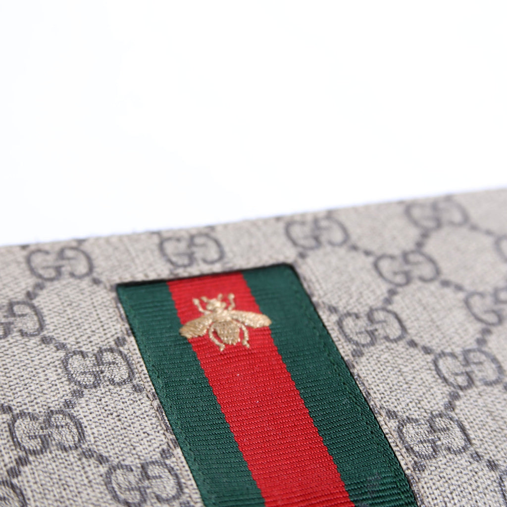 Gucci 408831 Web GG Supreme Zip Around Wallet Bee