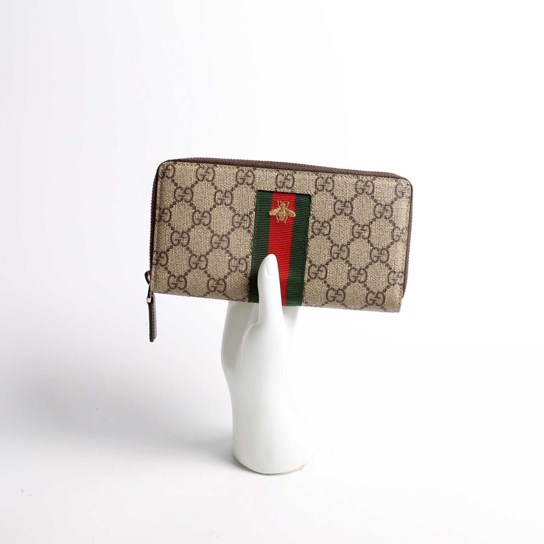 Gucci 408831 Web GG Supreme Zip Around Wallet Bee