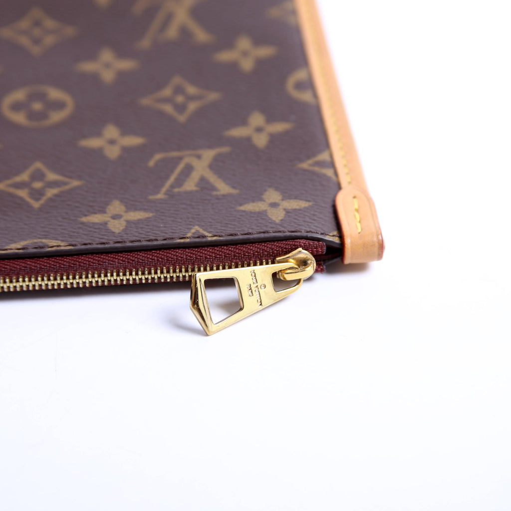 Pochette Only Carryall PM Monogram