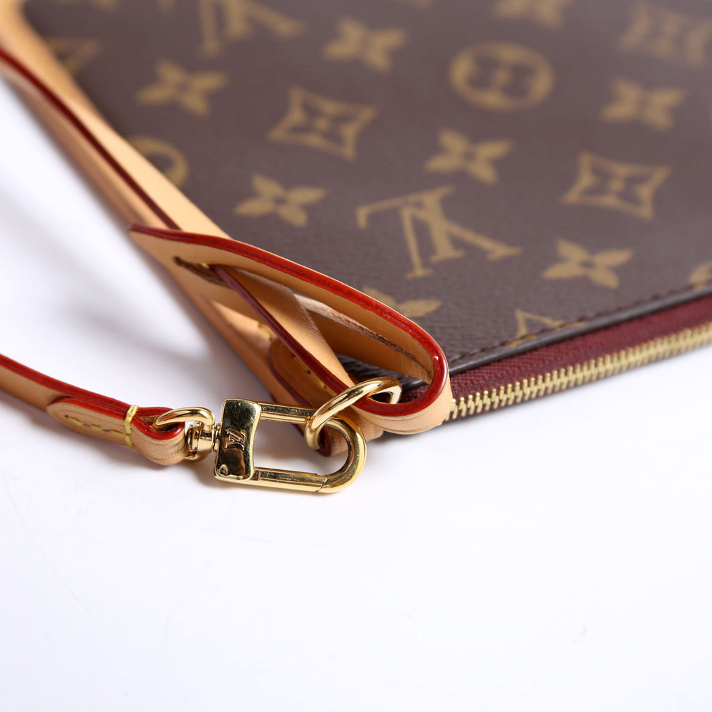 Pochette Only Carryall PM Monogram