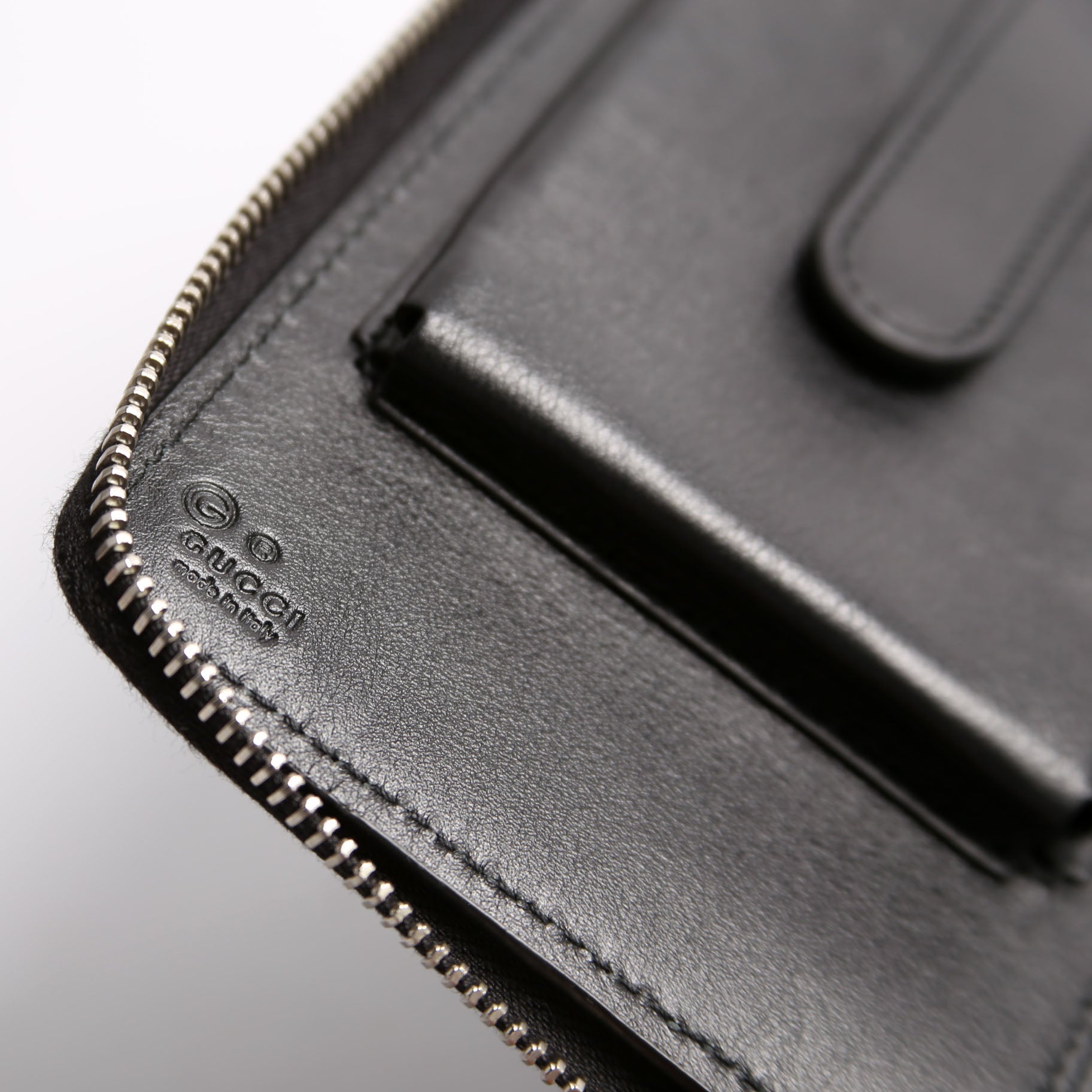 449246 Micro Guccissima Travel Wallet Black
