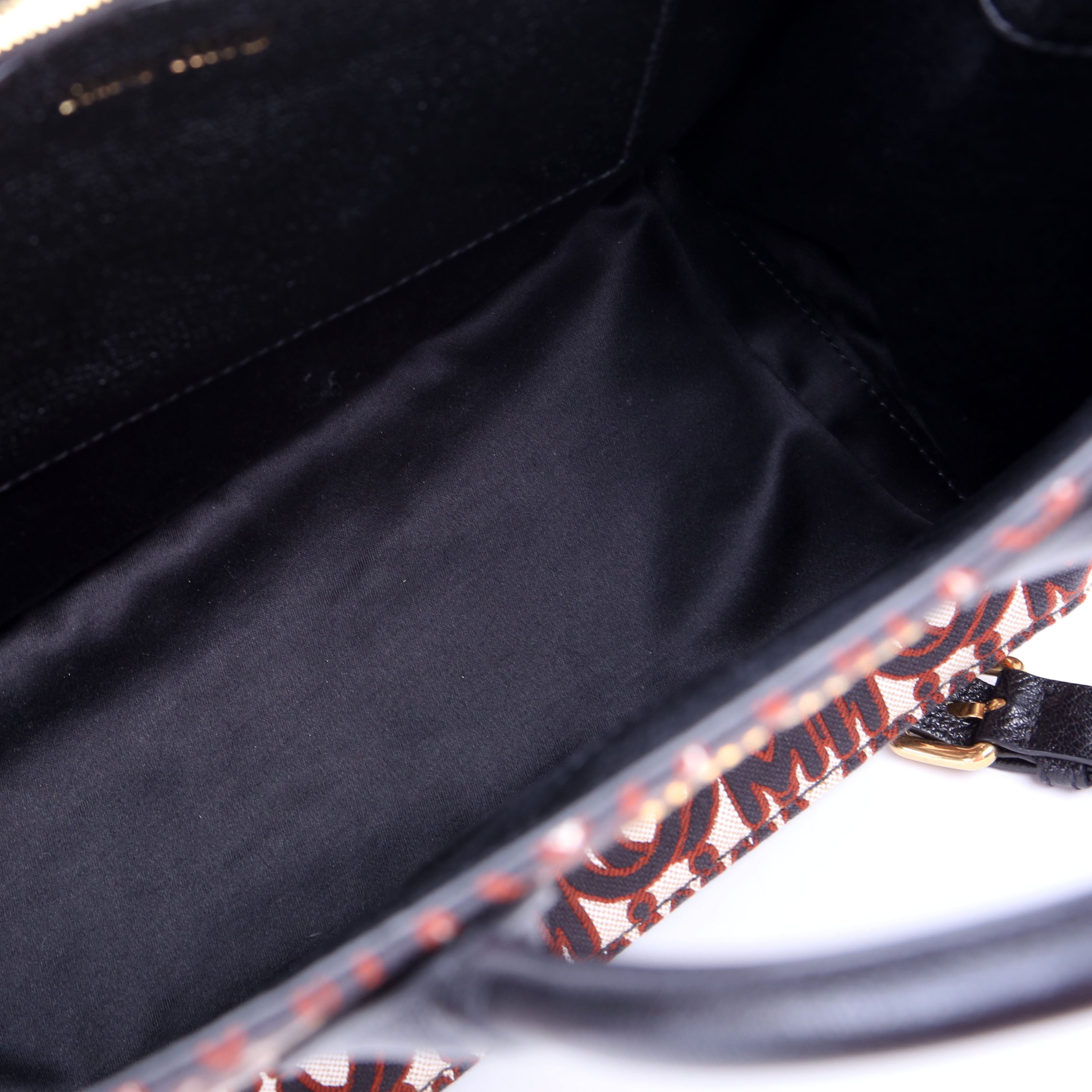 Madras Logo Tote Black/Red