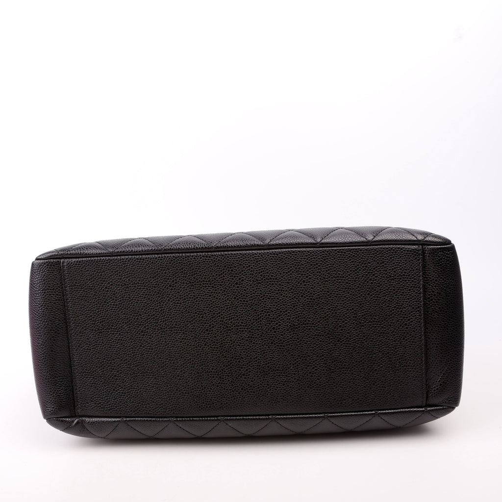 Grand Shopping Tote Caviar Black