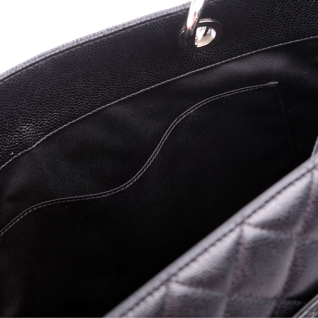 Grand Shopping Tote Caviar Black