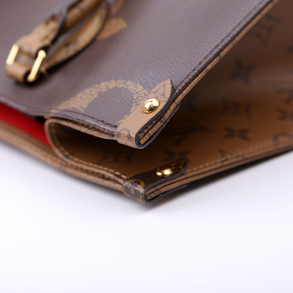 ONTHEGO MM Reverse Monogram